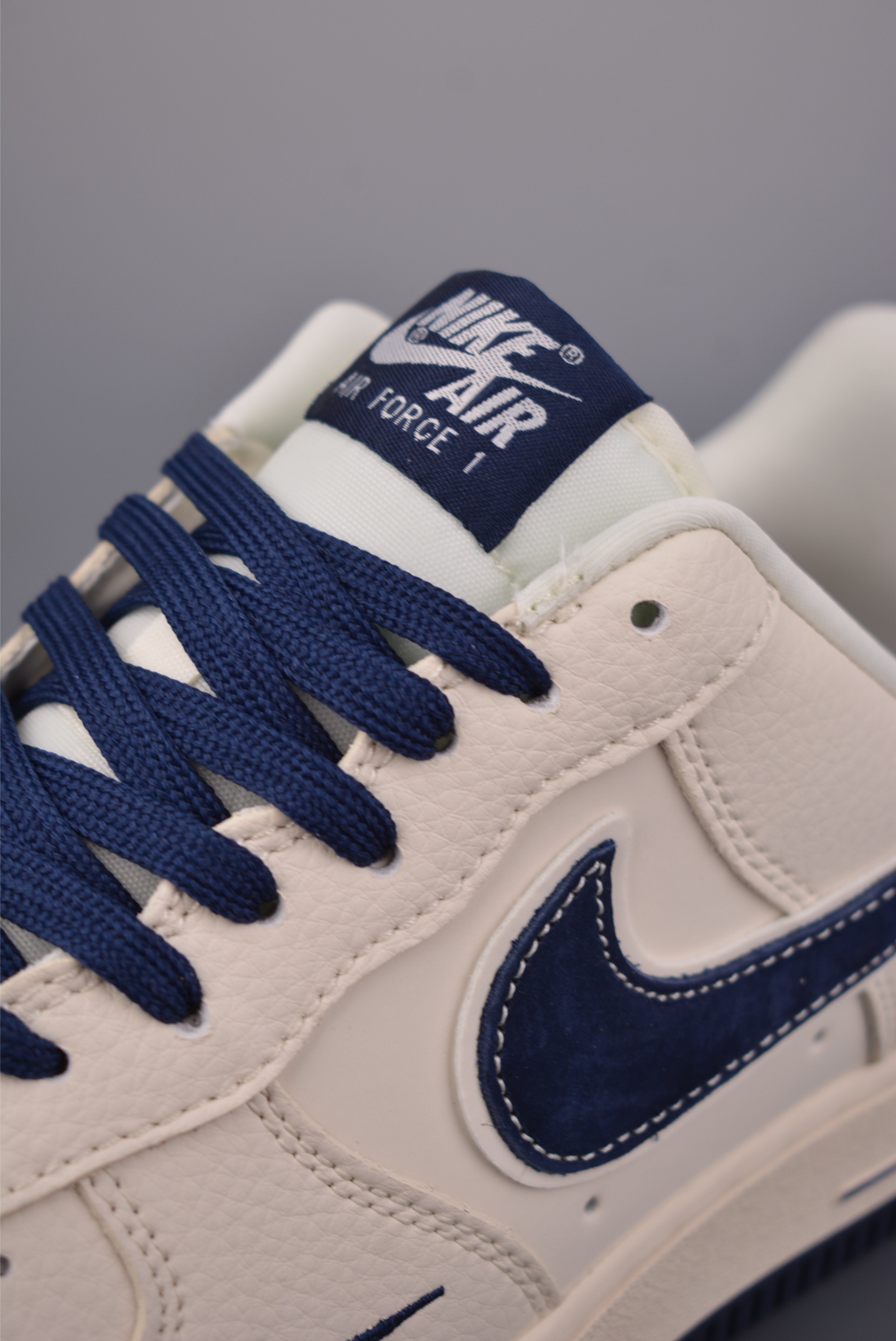 Air Force 1 Low 米蓝红 DD1982-326