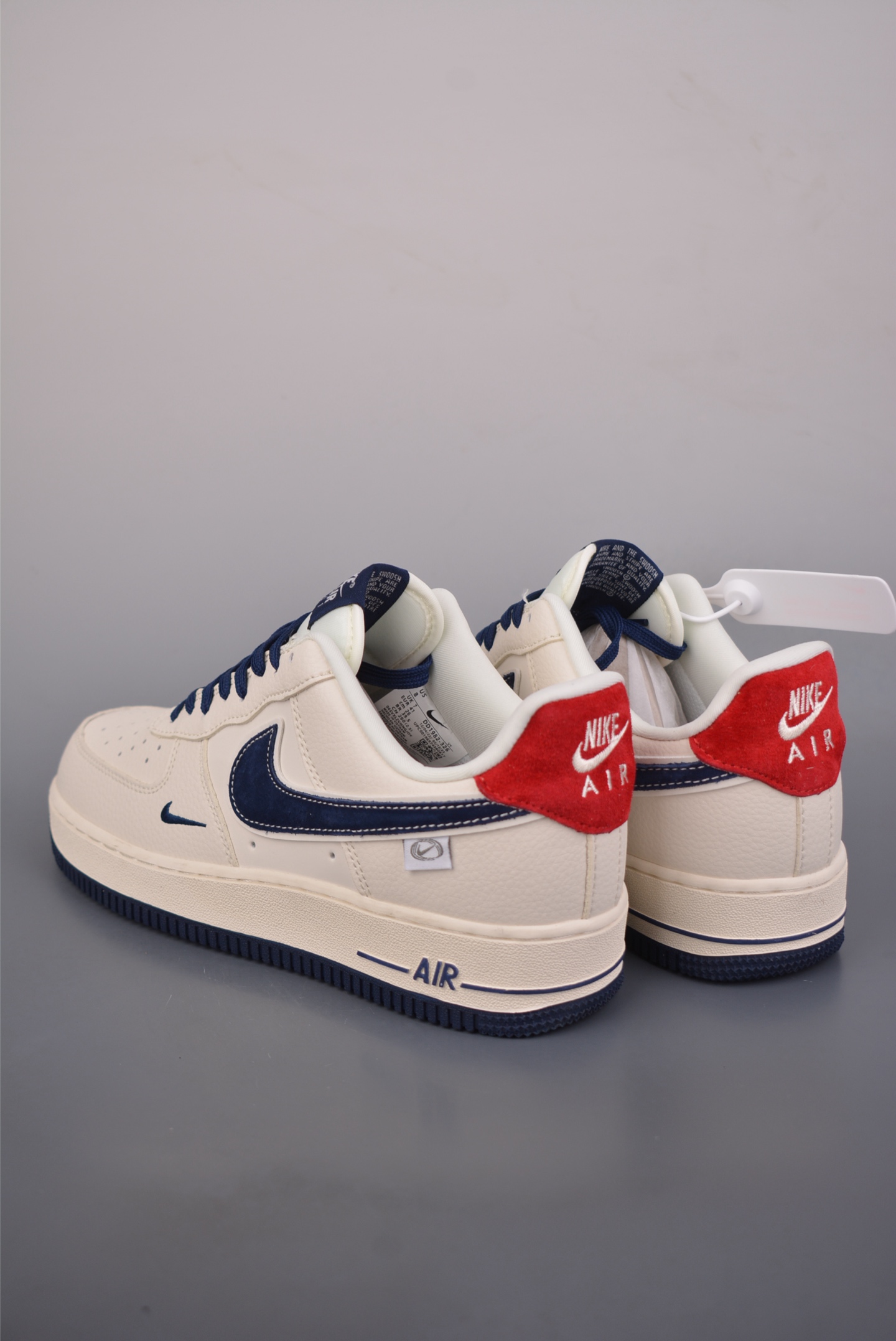 Air Force 1 Low 米蓝红 DD1982-326