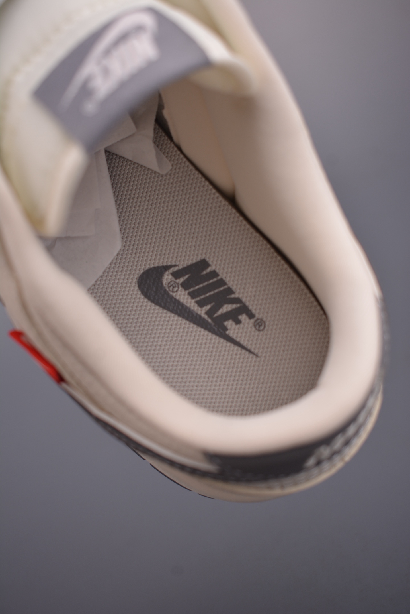 Nike SB Dunk Low OFF联名 SD8888-005