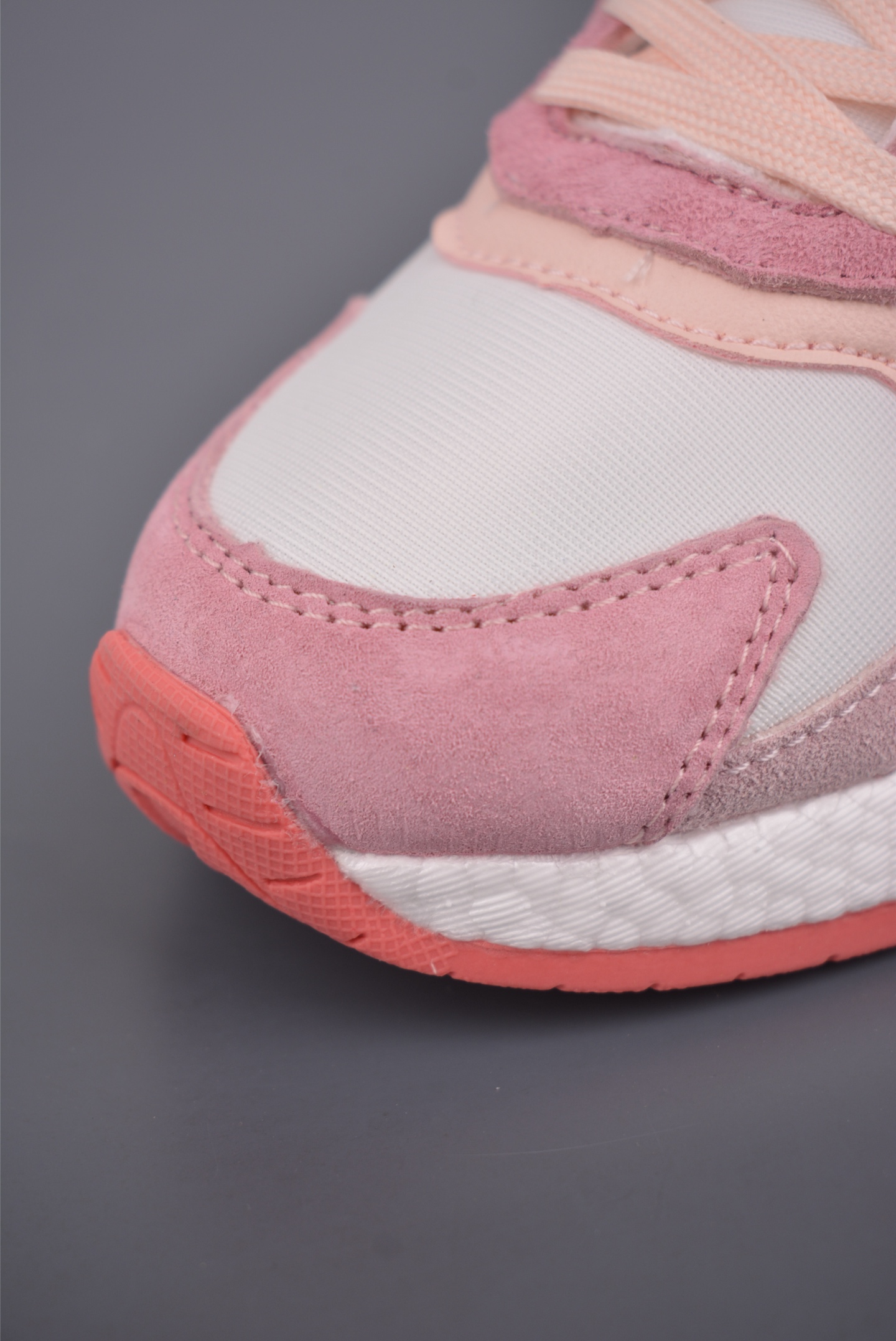 AdidOriginals TRESCRUN BR BOOST全掌真爆 耐磨缓震休闲运动跑鞋 FV4715