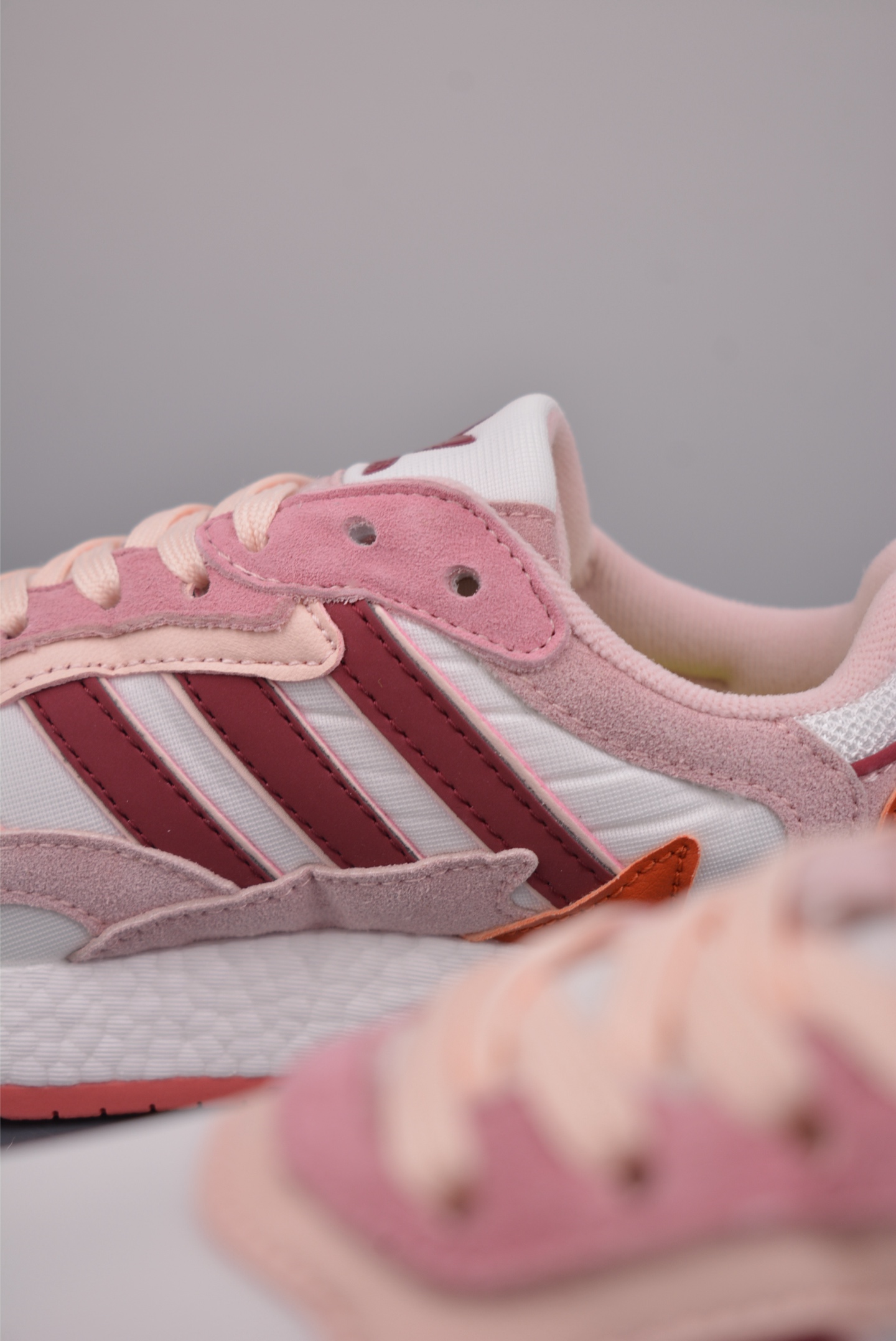 AdidOriginals TRESCRUN BR BOOST全掌真爆 耐磨缓震休闲运动跑鞋 FV4715