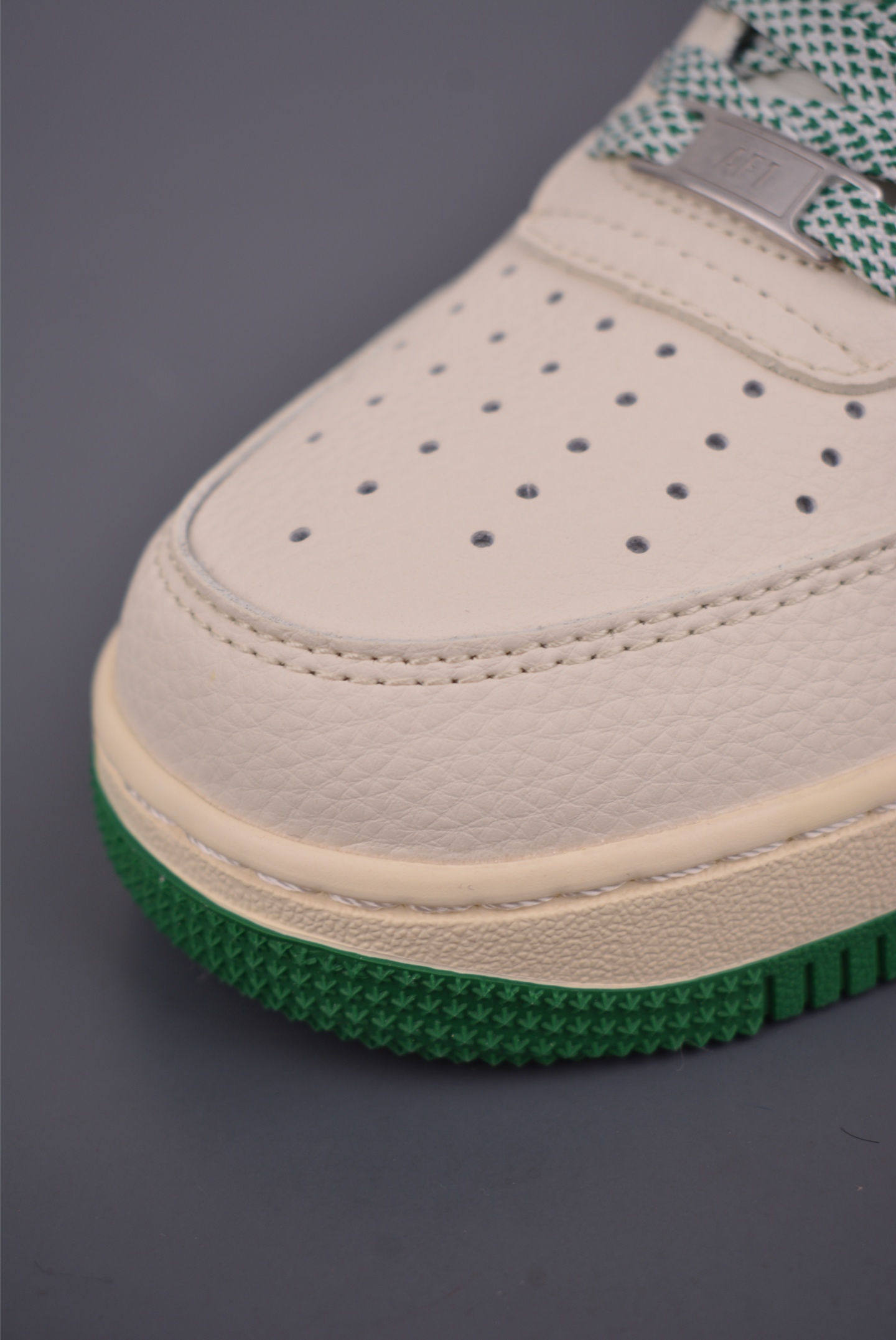 Air Force 1 Low 克罗心联名 QW5606-260