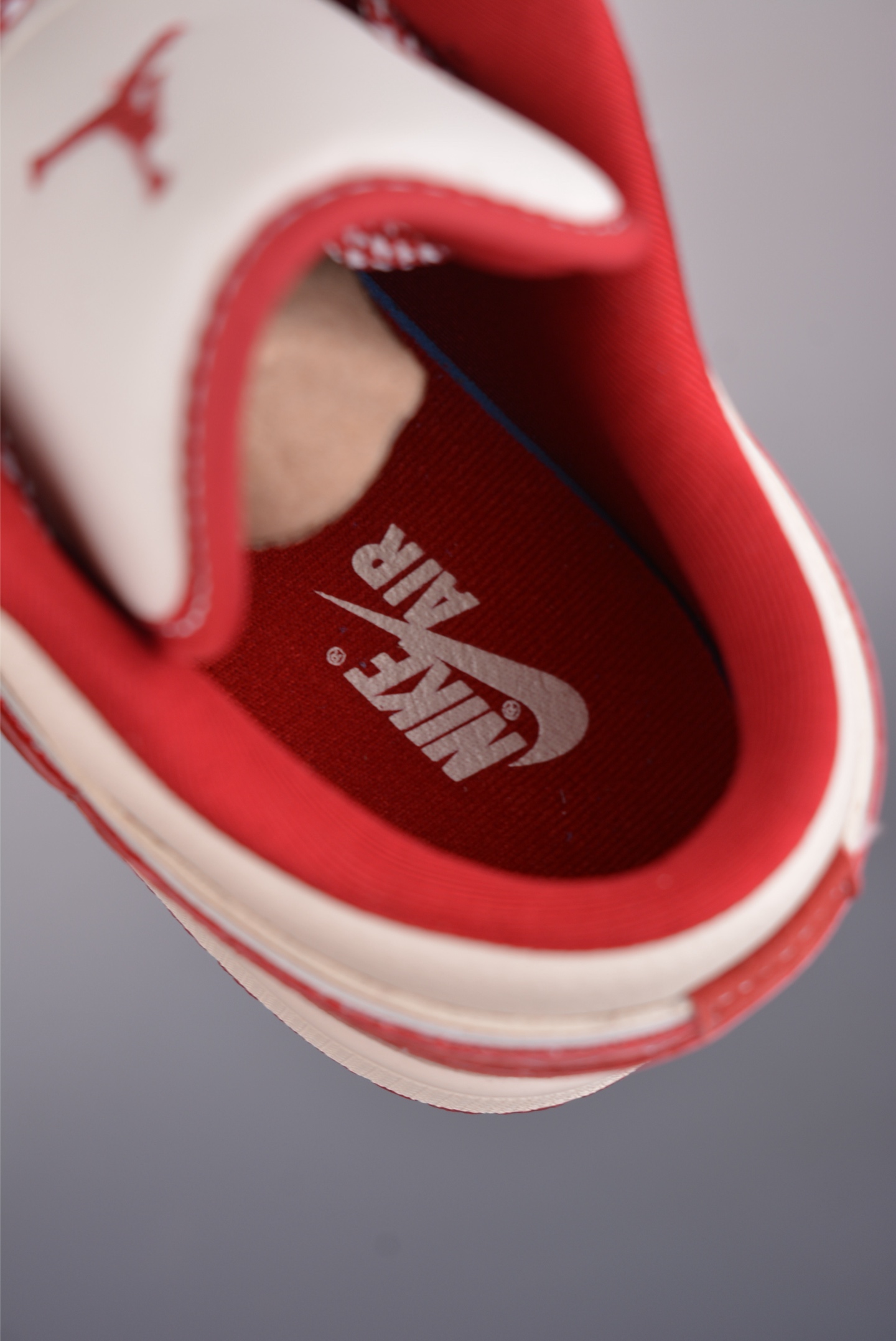 Nike Jordan Air Jordan 1 斯图西联名 LR8888-016 Nike Jordan Air Jordan 1 斯图西联名 LR8888-016