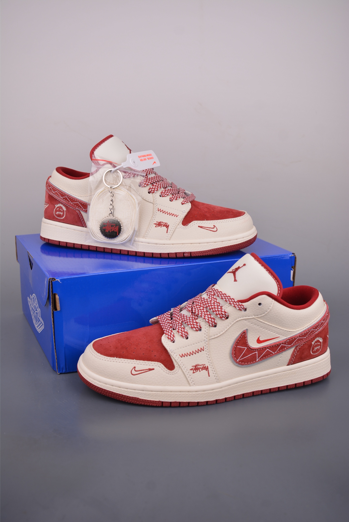 Nike Jordan Air Jordan 1 斯图西联名 LR8888-016 Nike Jordan Air Jordan 1 斯图西联名 LR8888-016