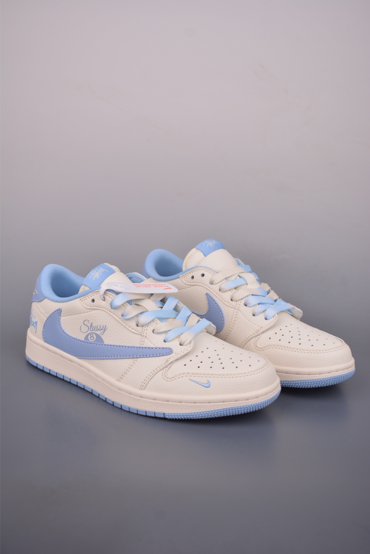 Fragment x Travis Scott x 斯图西 Air Jordan 1 Low 三方联名倒钩 XS7089-602
