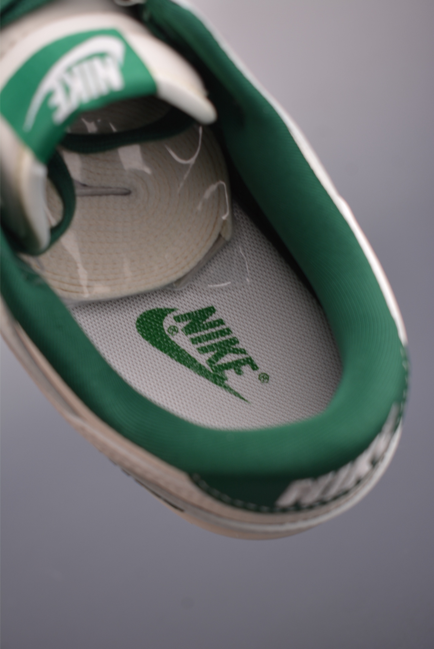 280 Nike SB Dunk Low 米绿 JP1628-063