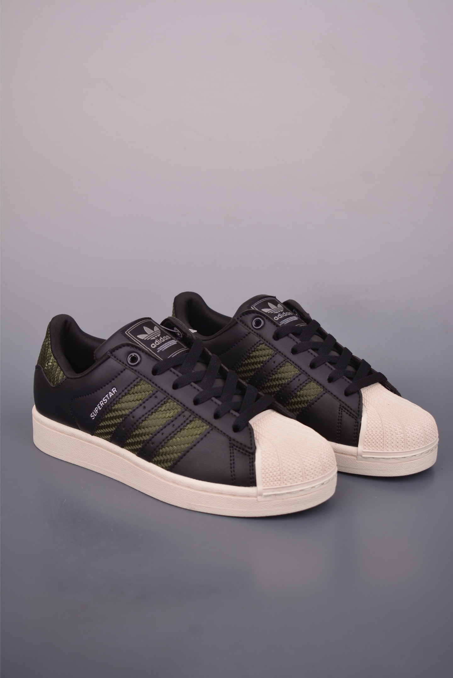 AdidOriginals Superstar 2025全新版本 贝壳头 JQ3182