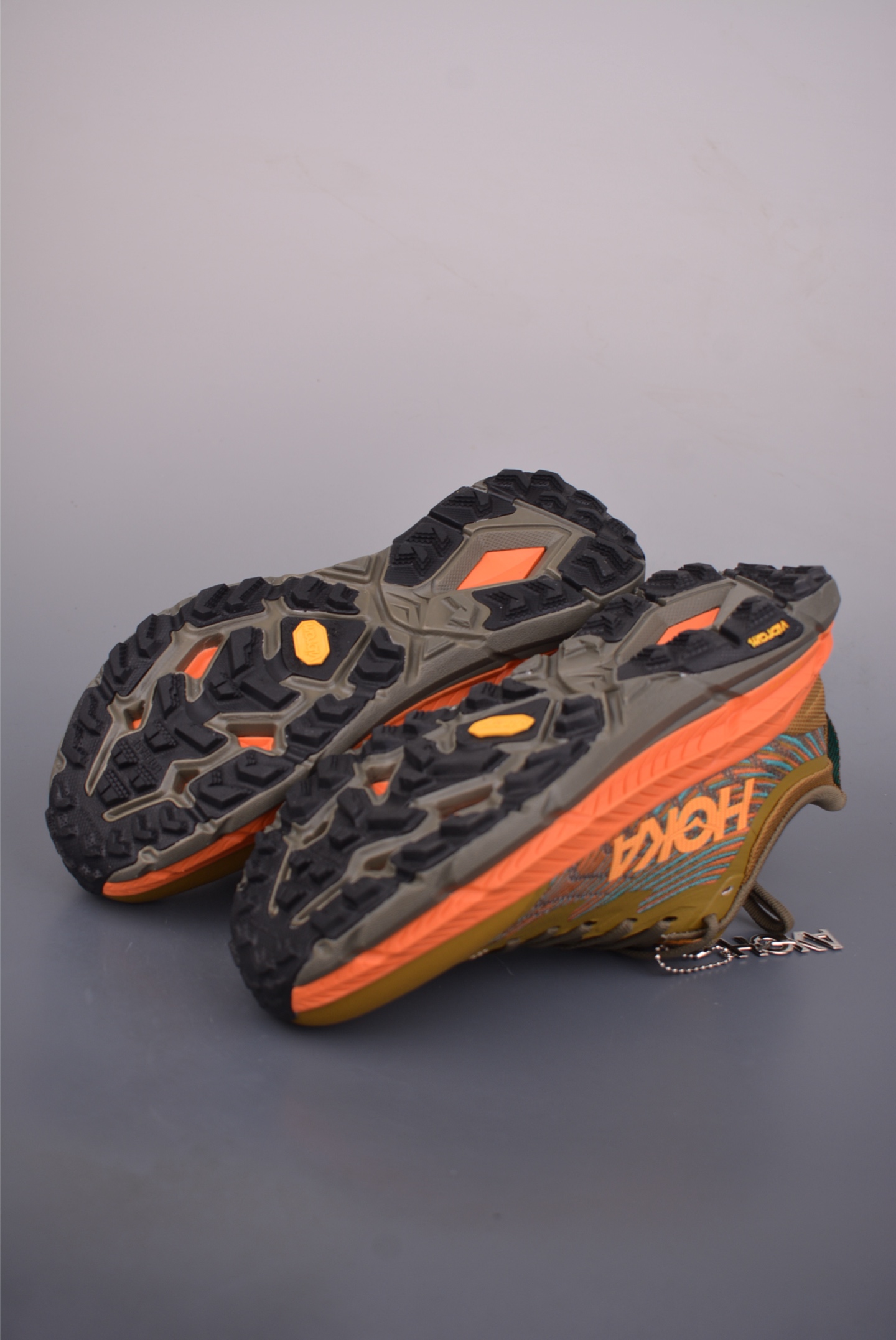 HOKA ONE ONE Mafate Speed 4 低帮专业越野跑步鞋 1129930