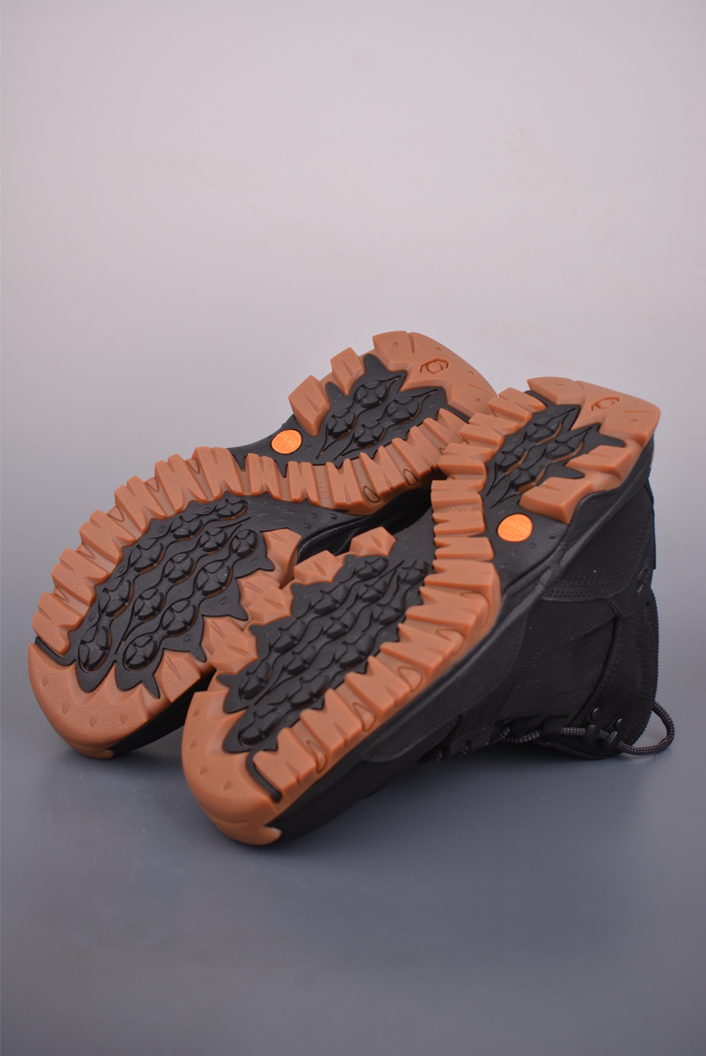 260 Timberland添柏岚/天伯伦 经典款 25ss新款中帮 TBOA6BNN