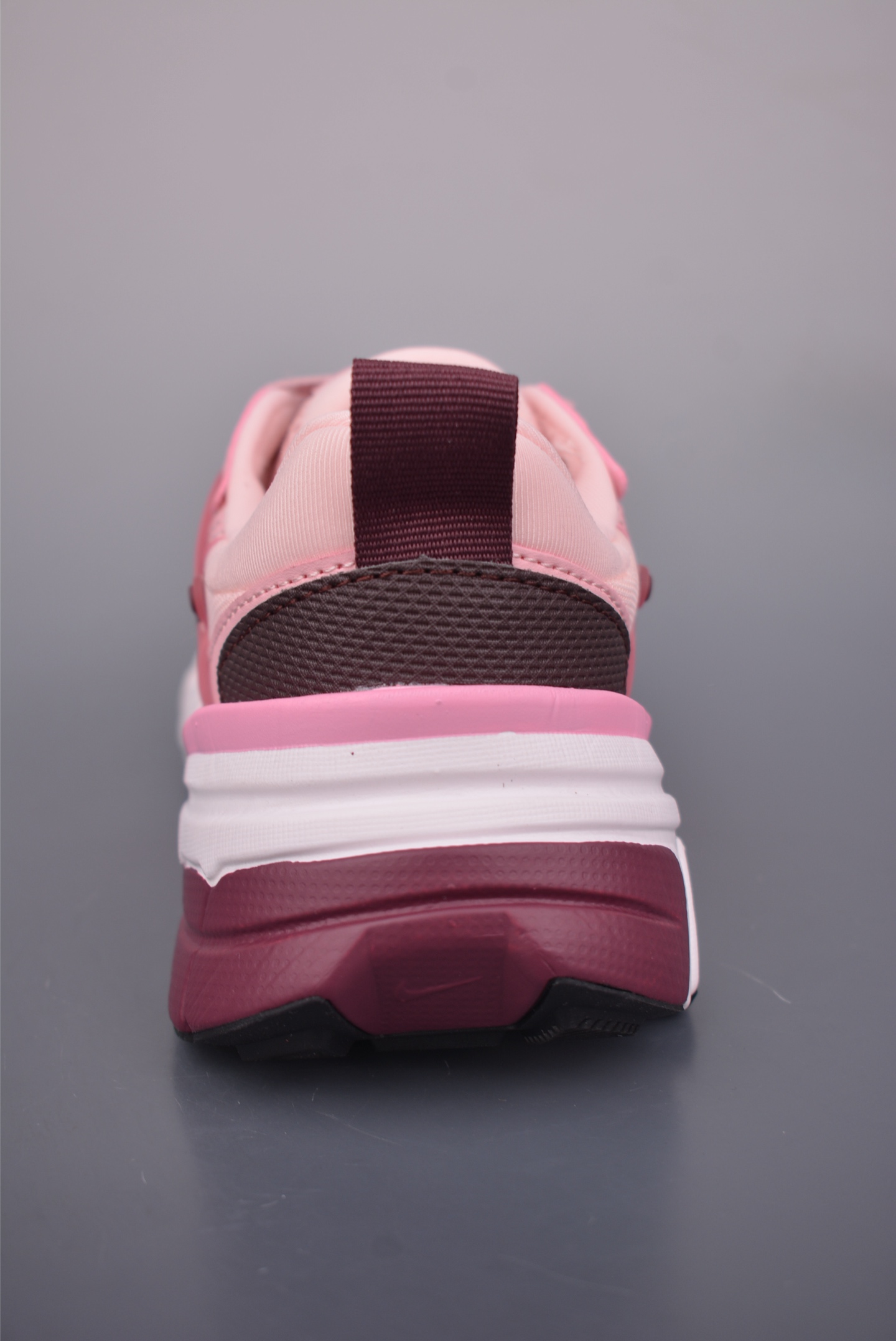 NIKE V2K Runtekk 版本 减震防滑复古低帮跑步鞋 FN0738-106