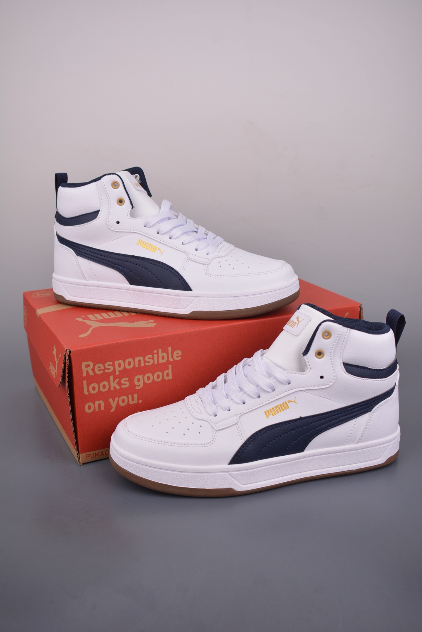 Puma Caven 2.0 Retro Club 彪马 中邦防滑耐磨低帮德训板鞋 395082-01 Puma Caven 2.0 Retro Club 彪马 中邦防滑耐磨低帮德训板鞋 395082-01