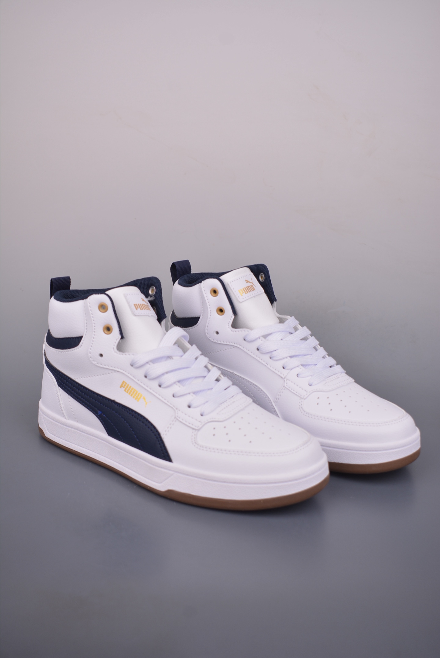 Puma Caven 2.0 Retro Club 彪马 中邦防滑耐磨低帮德训板鞋 395082-01 Puma Caven 2.0 Retro Club 彪马 中邦防滑耐磨低帮德训板鞋 395082-01