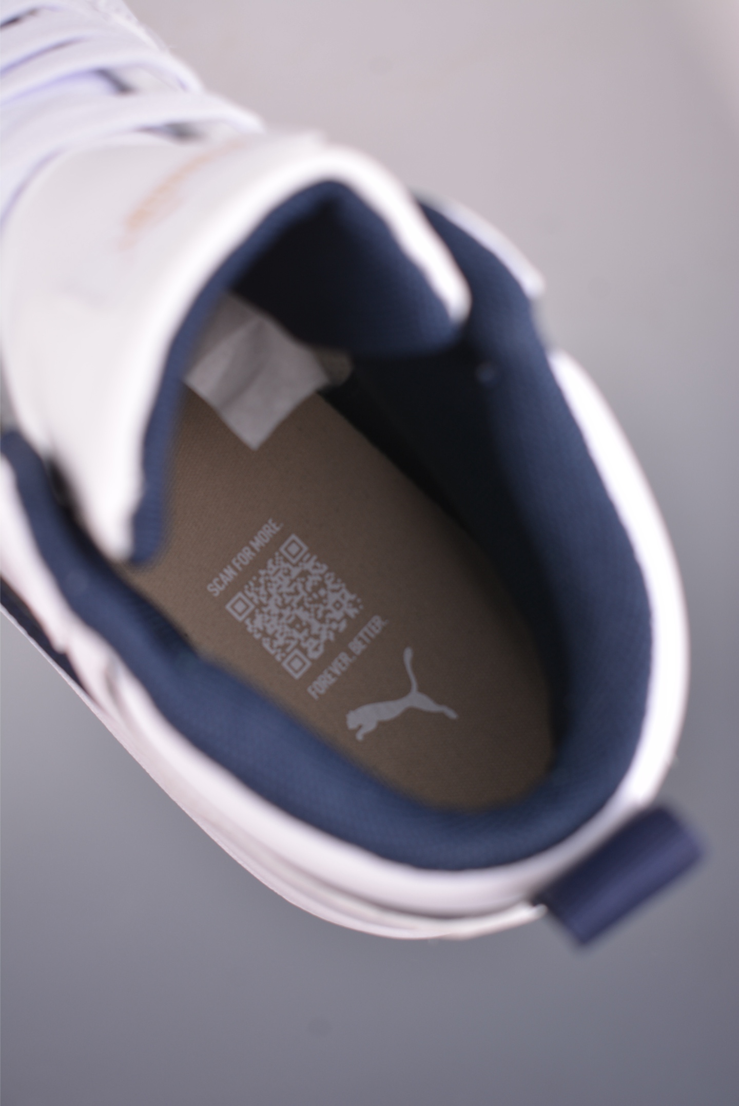 Puma Caven 2.0 Retro Club 彪马 中邦防滑耐磨低帮德训板鞋 395082-01 Puma Caven 2.0 Retro Club 彪马 中邦防滑耐磨低帮德训板鞋 395082-01