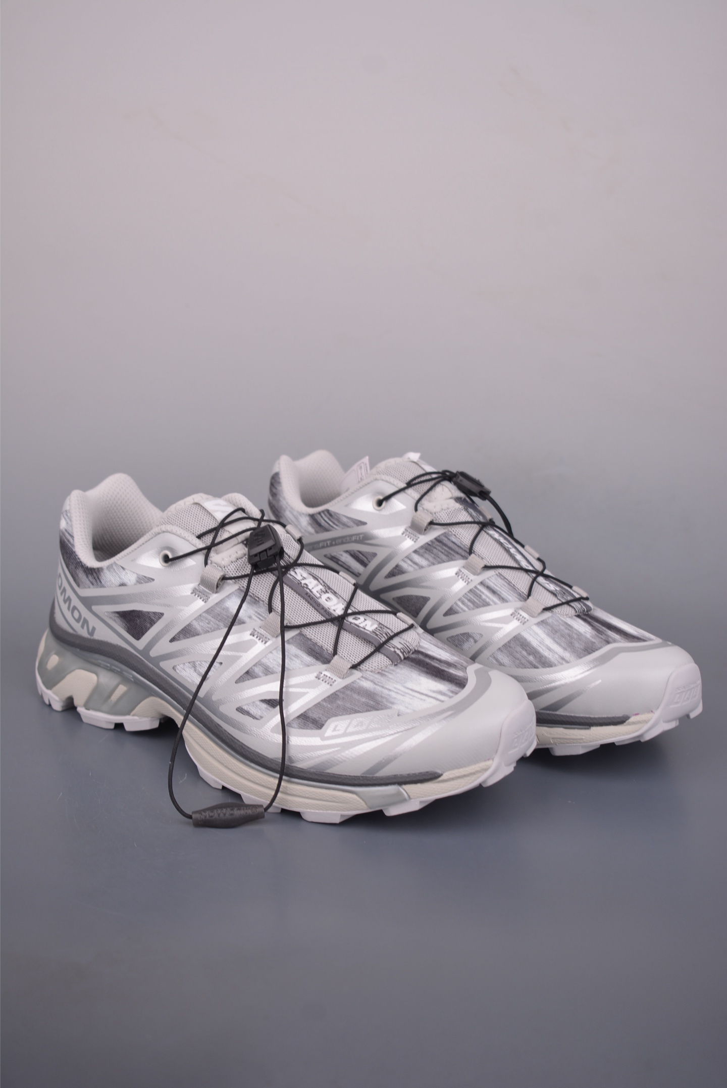 💰280
法国户外品牌-萨洛蒙 Salomon XT-6
EXPANSE探索者系列 纯原版本
潮流越野机能户外休闲运动跑步鞋
采用透气网布与防护皮革组合鞋面材质
牛角扣系带开合 欧索莱环保去臭环型组合鞋垫 外置4D先进科技以及Contagrip大底
官方货号: 478760 232722
尺码:35 36 36.5 37 38 38.5 39 40 40.5 41.5 42 42.5 43 44 44.5 45 46