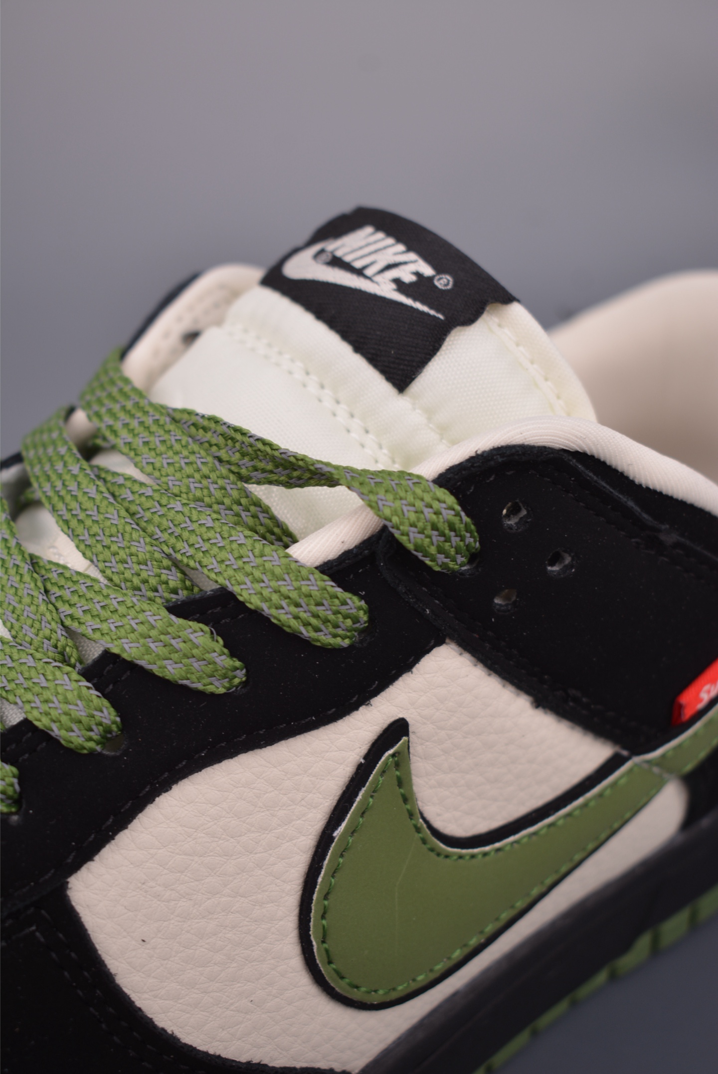 Nike SB Dunk Low 斯图西联名 SD8888-006 Nike SB Dunk Low 斯图西联名 SD8888-006