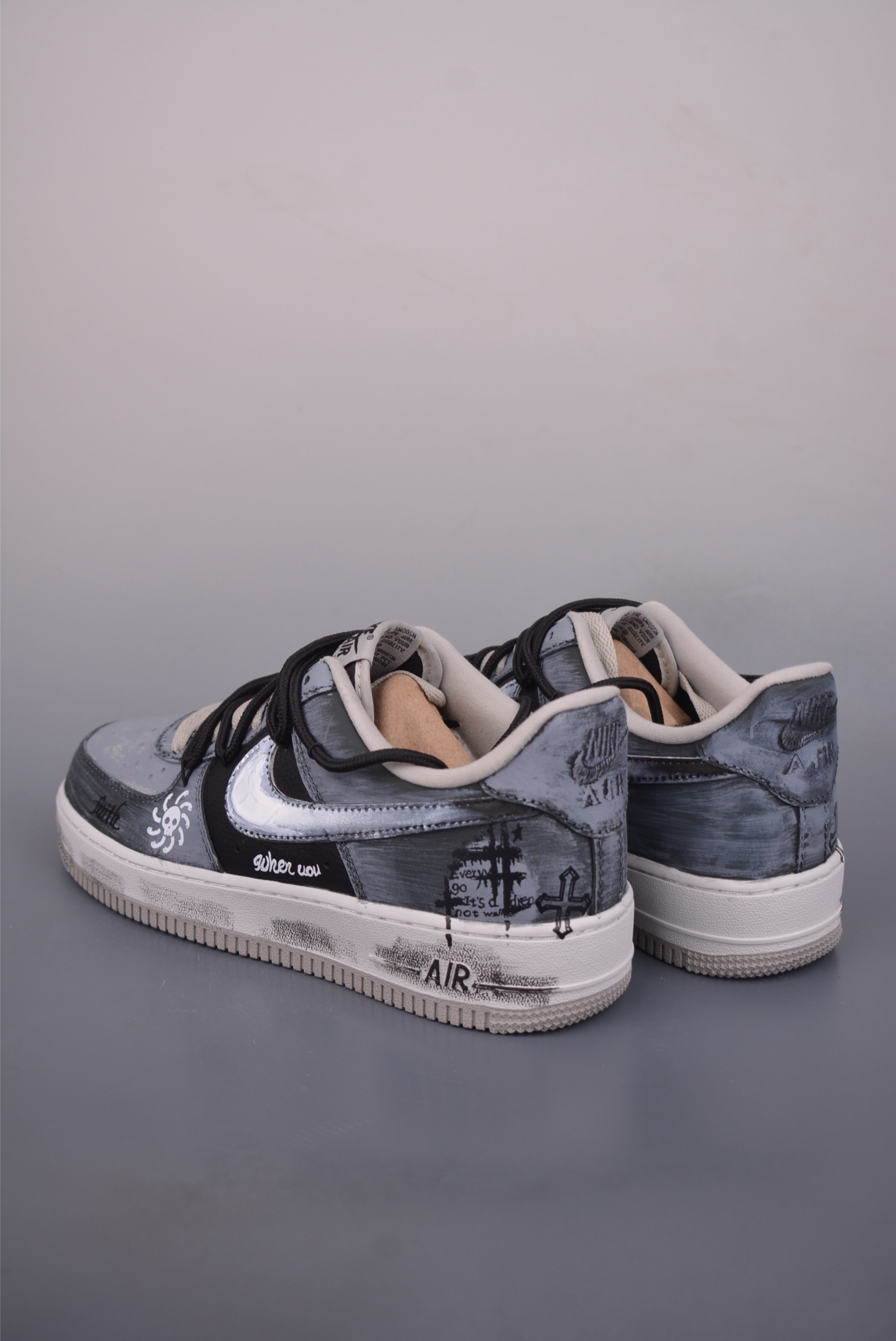 Air Force 1 Low 手绘涂鸦 结构绑带 CW6871-777 Air Force 1 Low 手绘涂鸦 结构绑带 CW6871-777