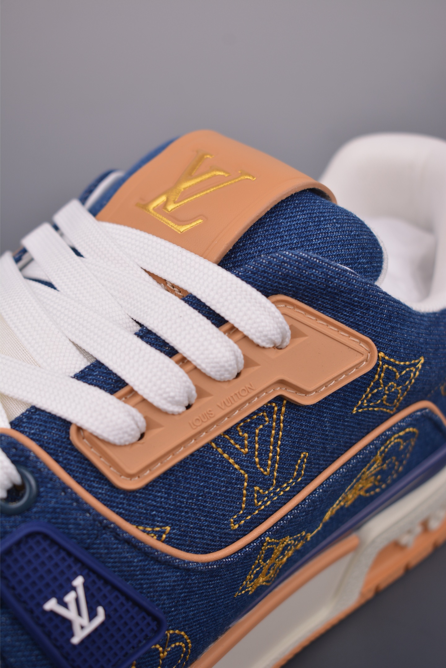 550 2021s LV Trainer 限定联名 最新配色国内限定无售