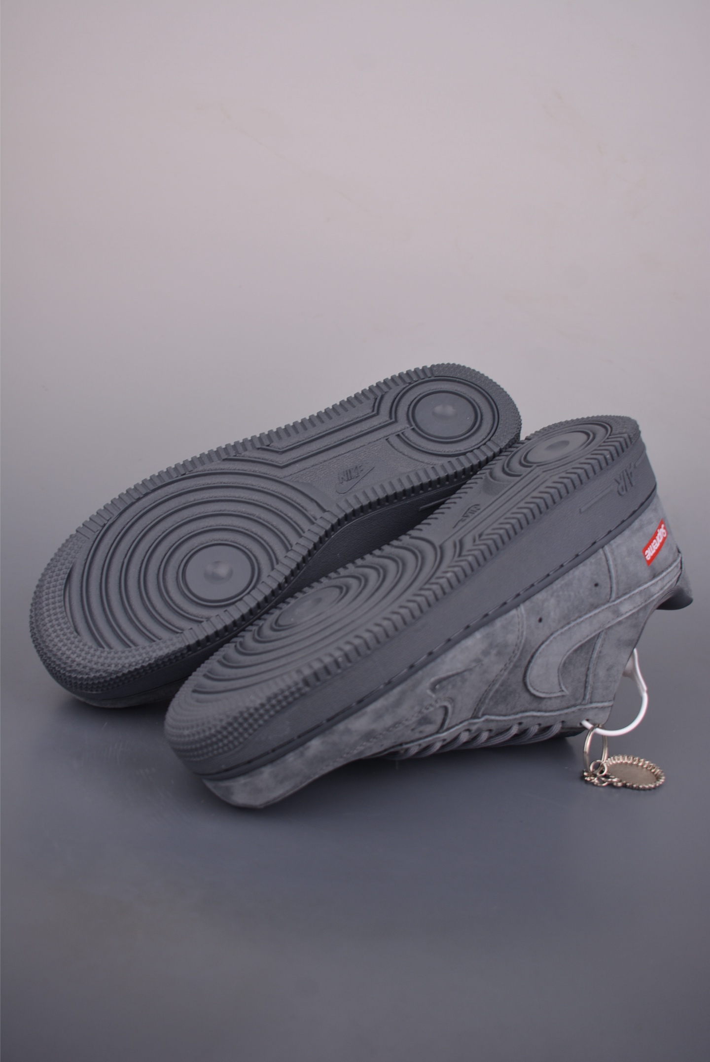 Air Force 1 Low Supreme联名 DF0188-115