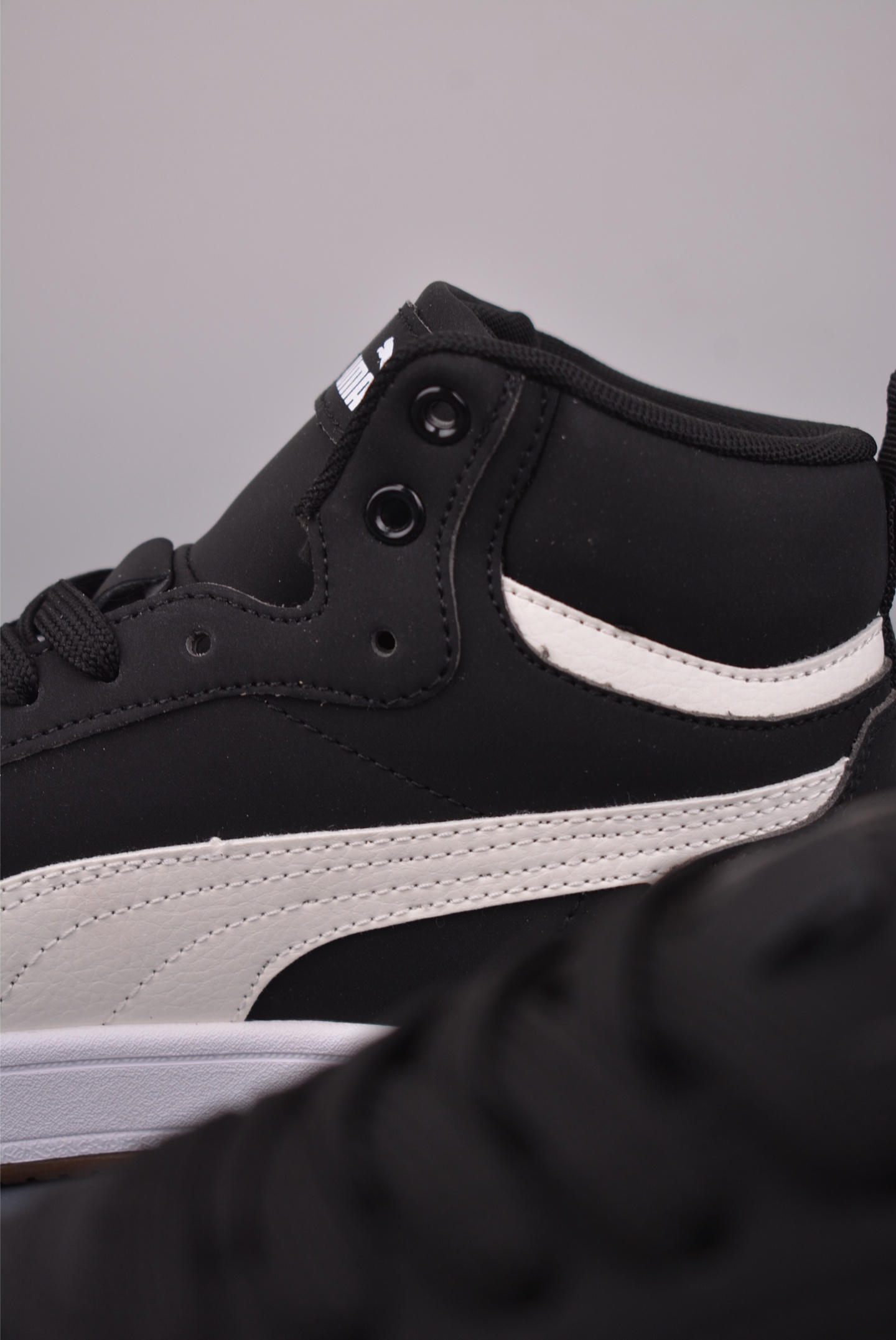 Puma Caven 2.0 Retro Club 彪马 中邦防滑耐磨低帮德训板鞋 394666-012