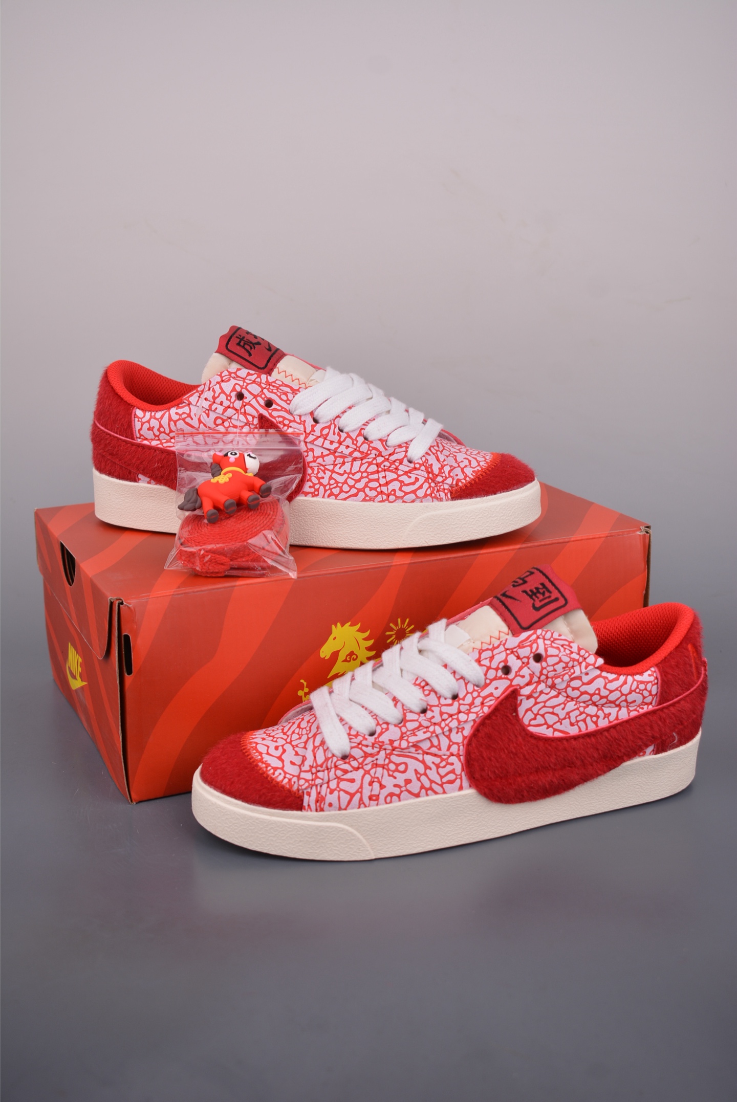 NK Blazer Low 77 JUMBO 复古经典开拓者 马年限定 DQ1470-142