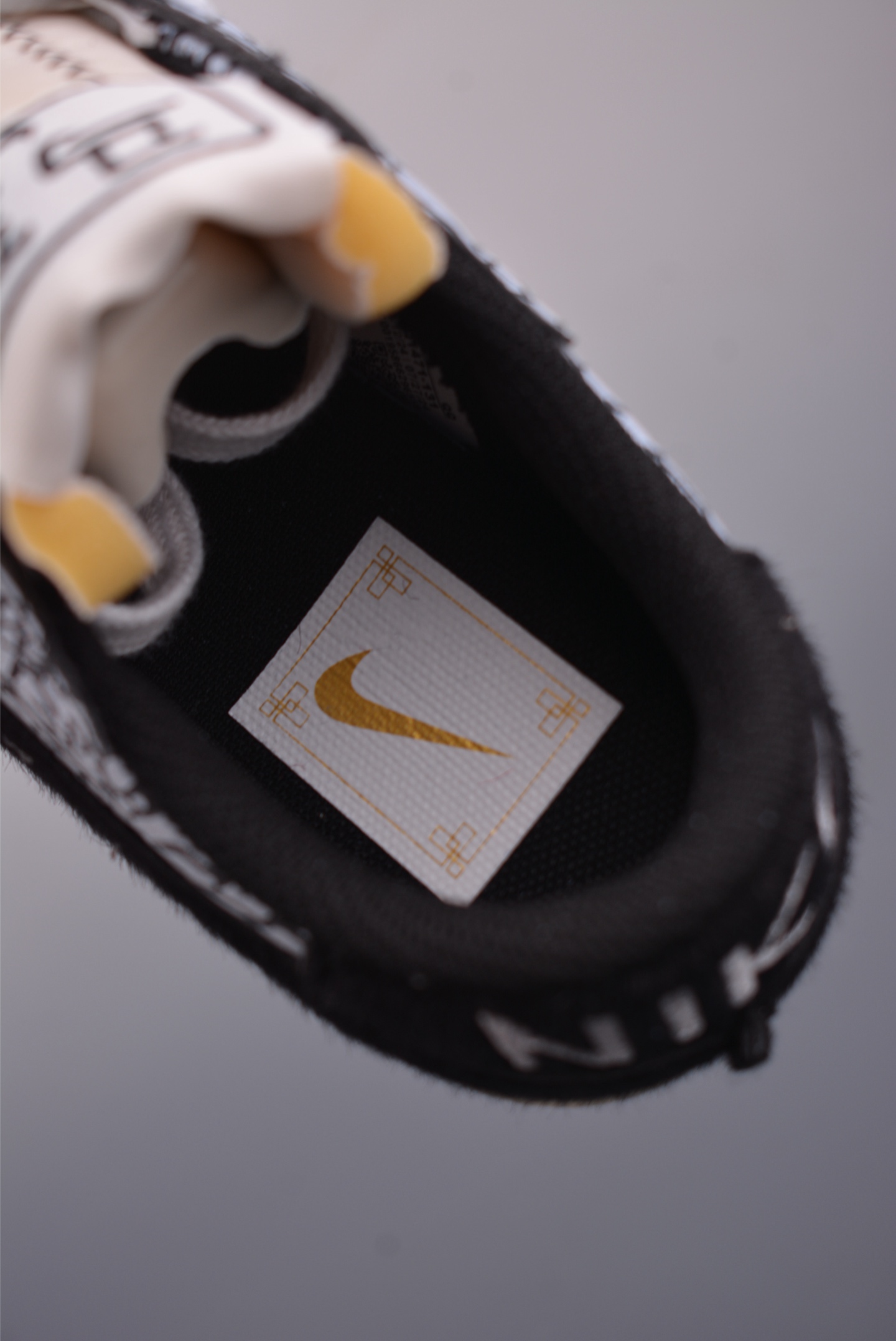 NK Blazer Low 77 JUMBO 复古经典开拓者 马年限定 DQ1471-131