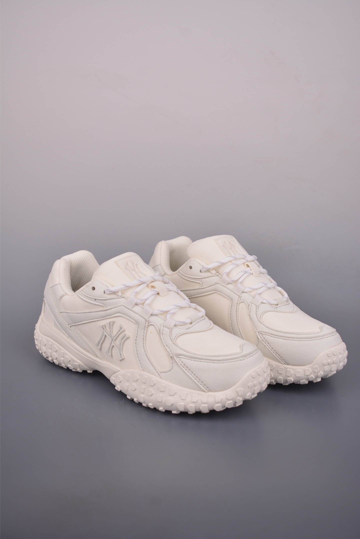 MLB TROPHY VINTAGE SD 纽约洋基队 潮流时尚厚底运动鞋 3ASXT051N MLB TROPHY VINTAGE SD 纽约洋基队 潮流时尚厚底运动鞋 3ASXT051N