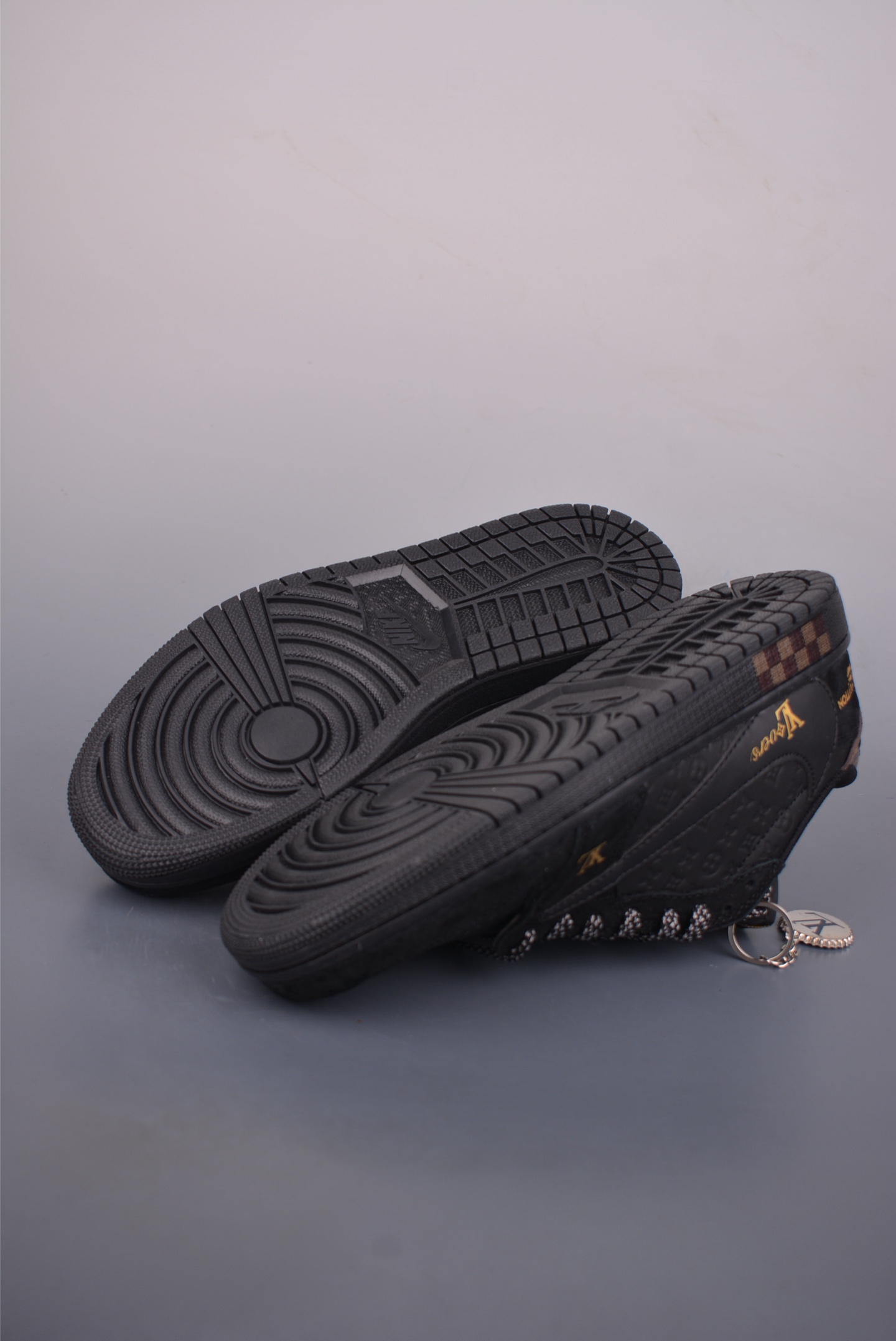 280 Fragment x Travis Scott x LV Air Jordan 1 Low 三方联名倒钩 DZ5899-033