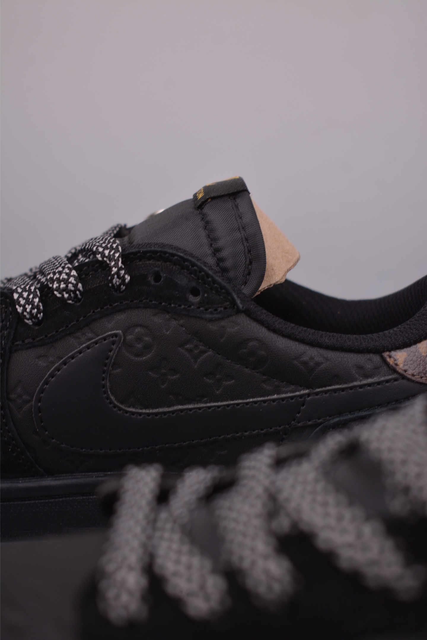 280 Fragment x Travis Scott x LV Air Jordan 1 Low 三方联名倒钩 DZ5899-033
