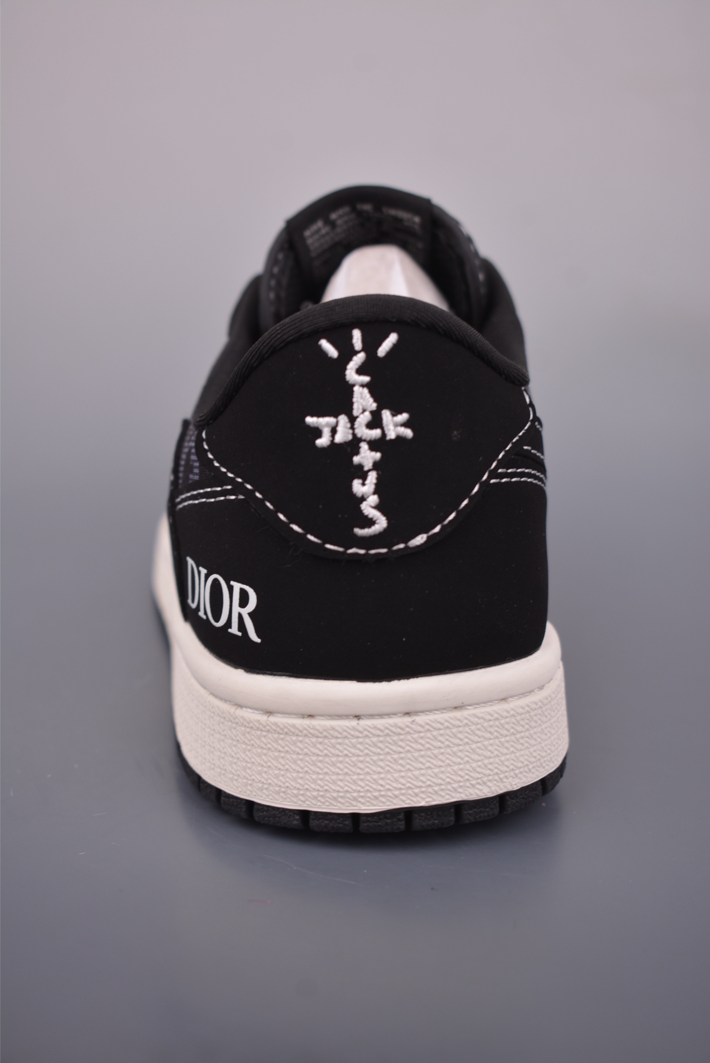 Fragment x Travis Scott x Dior Air Jordan 1 Low 三方联名倒钩 JW118-167