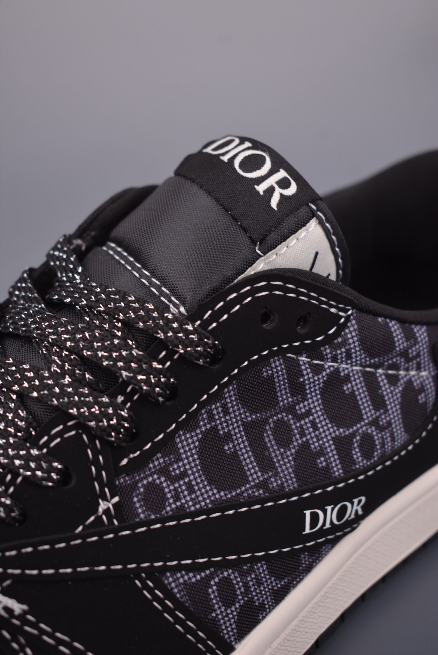 Fragment x Travis Scott x Dior Air Jordan 1 Low 三方联名倒钩 JW118-167
