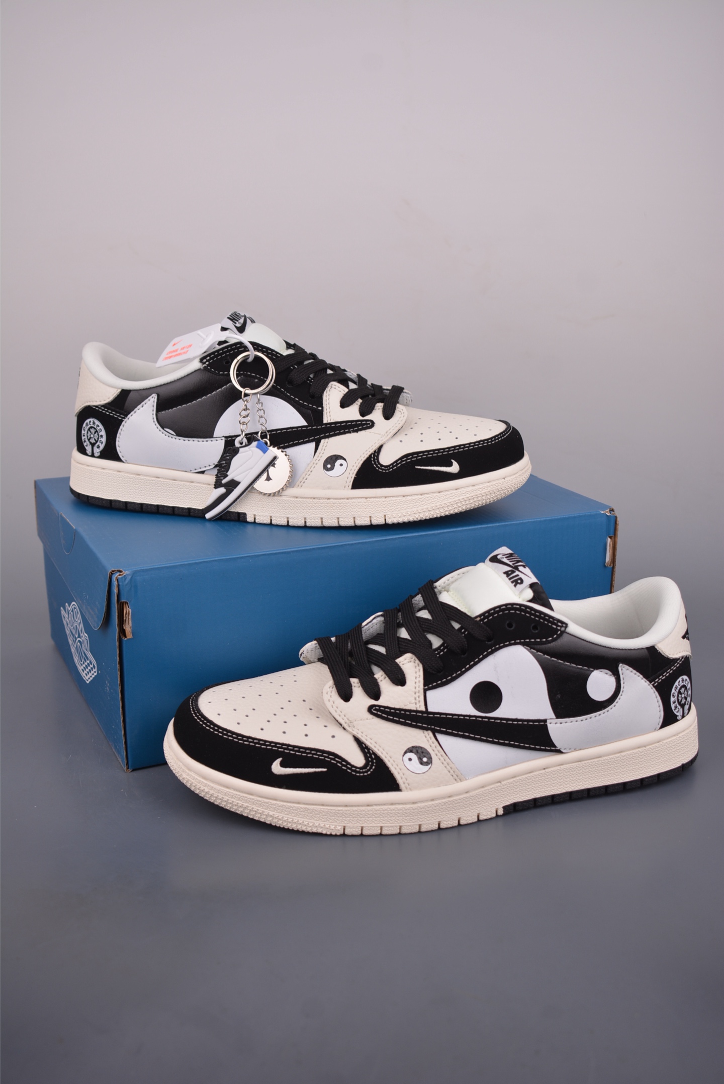 Fragment x Travis Scott x 克罗心 Air Jordan 1 Low 三方联名倒钩 DD7866-104