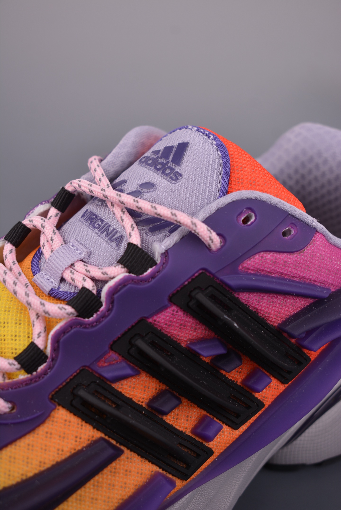 Pharrell x adidAdistar Jellyfish 低帮复古风老爹鞋 JP9275