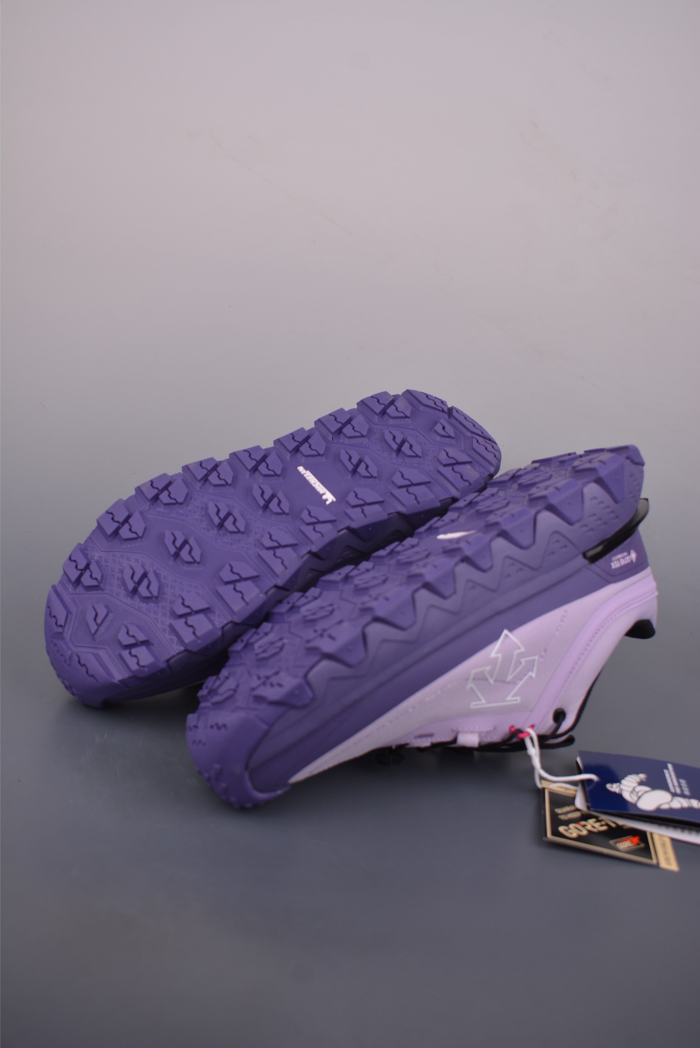 可隆 KOLSPORT Skyier 舒适柔软 防水撑轻回弹 低帮徒步鞋 D5431SSN56