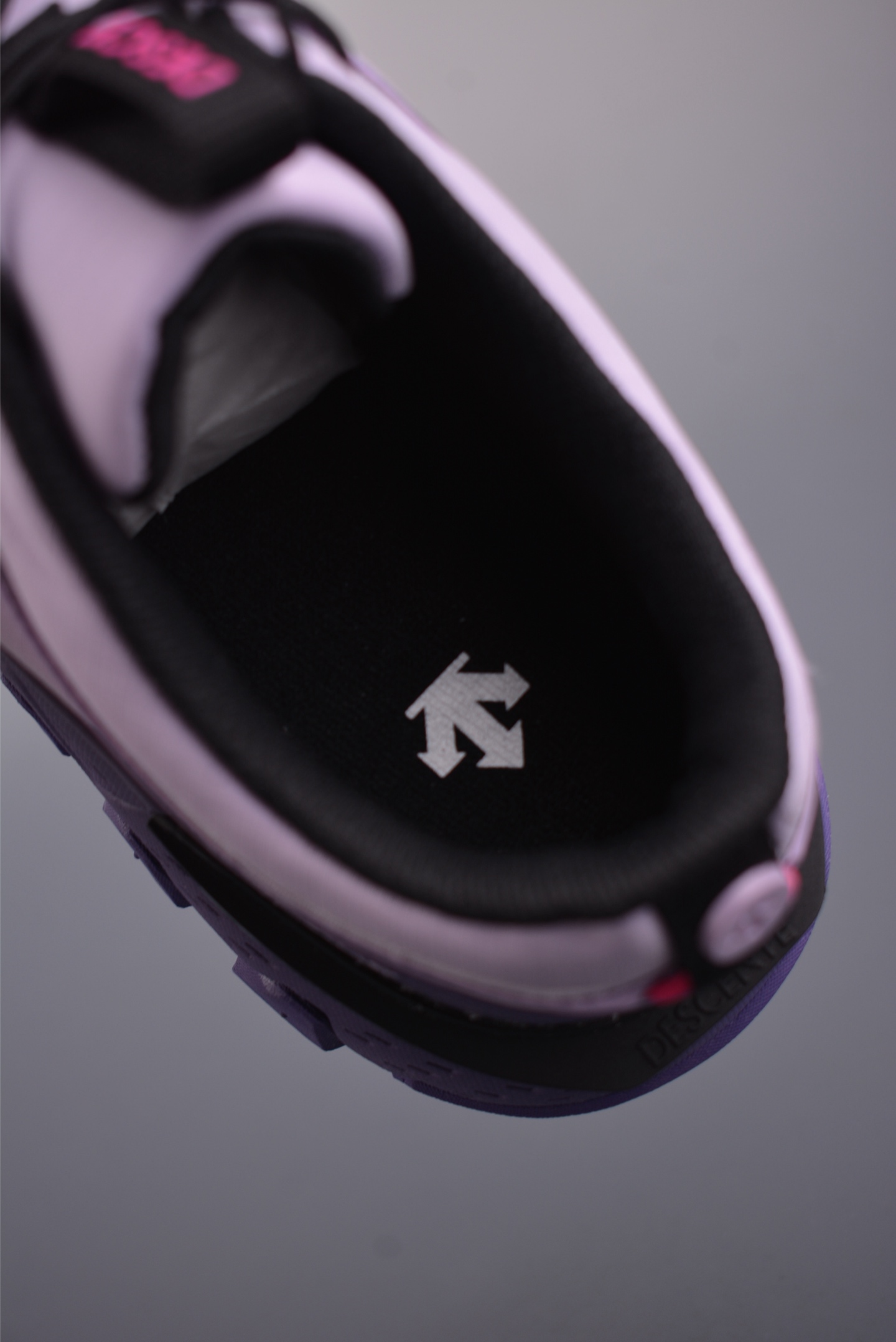 可隆 KOLSPORT Skyier 舒适柔软 防水撑轻回弹 低帮徒步鞋 D5431SSN56