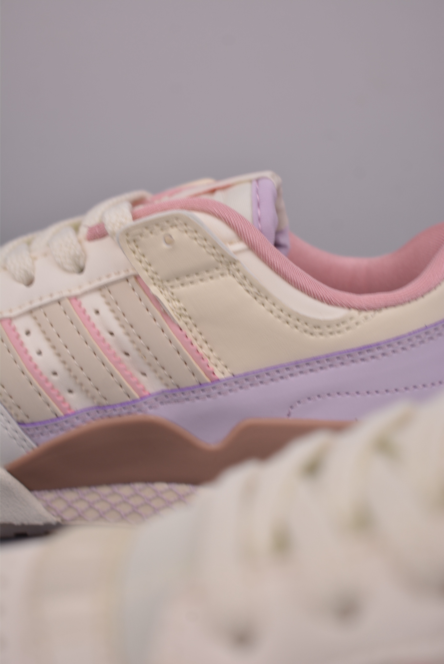 阿迪达斯 AdidForum Low CL 低帮百搭潮流休闲运动板鞋 JQ6702