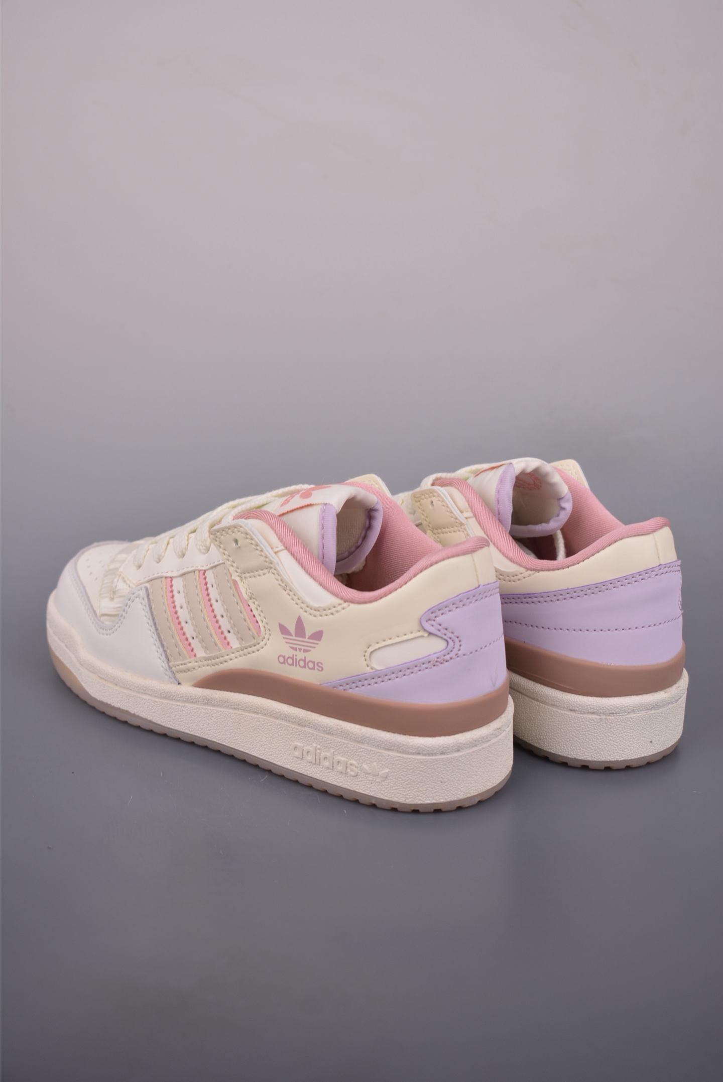 阿迪达斯 AdidForum Low CL 低帮百搭潮流休闲运动板鞋 JQ6702