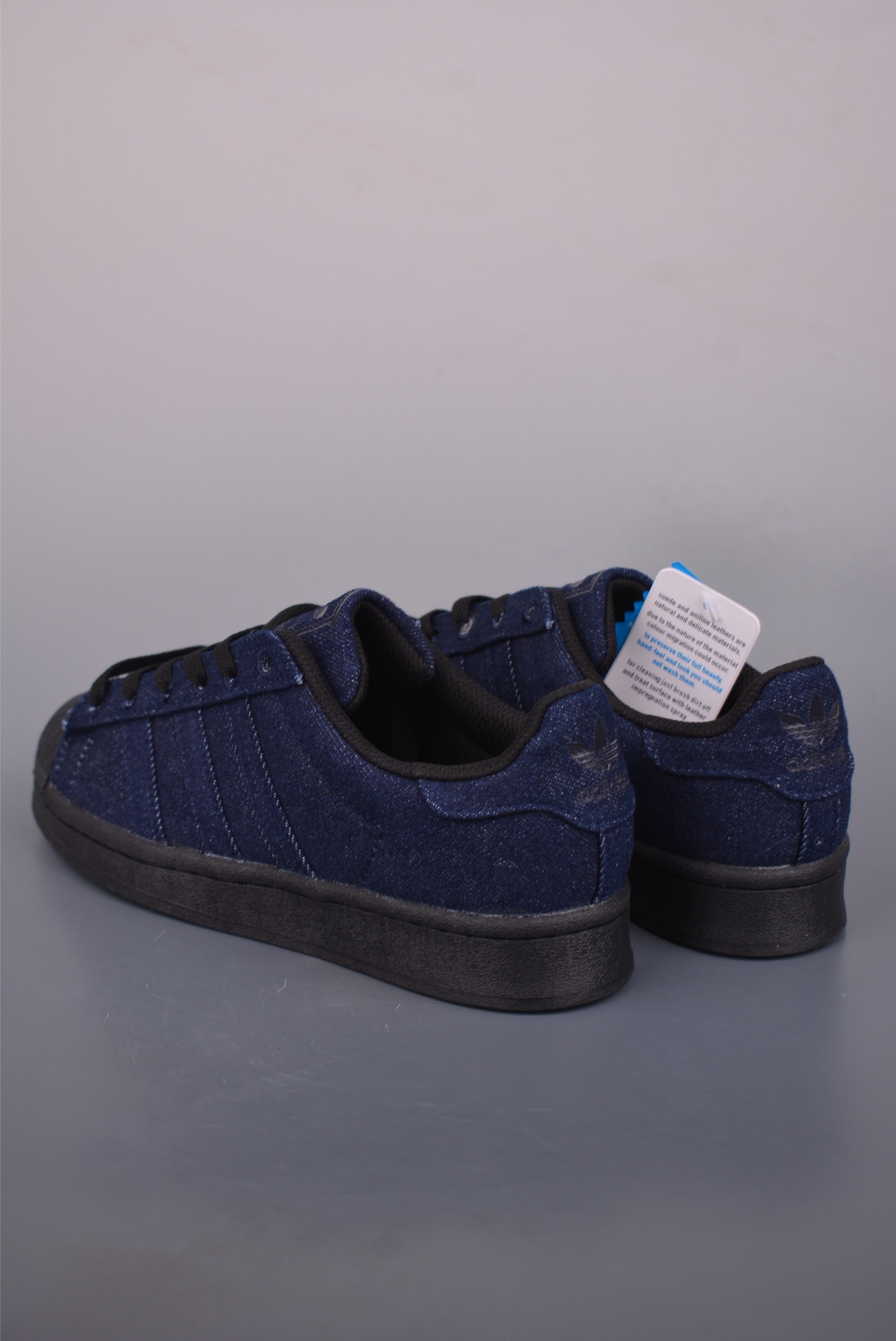 AdidOriginals Superstar 2025全新版本 贝壳头 JS4018-High Quatity Cheap Brand wholesale wholesaler seller Clothes Bags handbags Sneakers Top Fashion Clothing Shoes from China Factory Chinese suppliers best Quality Beautiful Price AdidOriginals Superstar 2025全新版本 贝壳头 JS4018