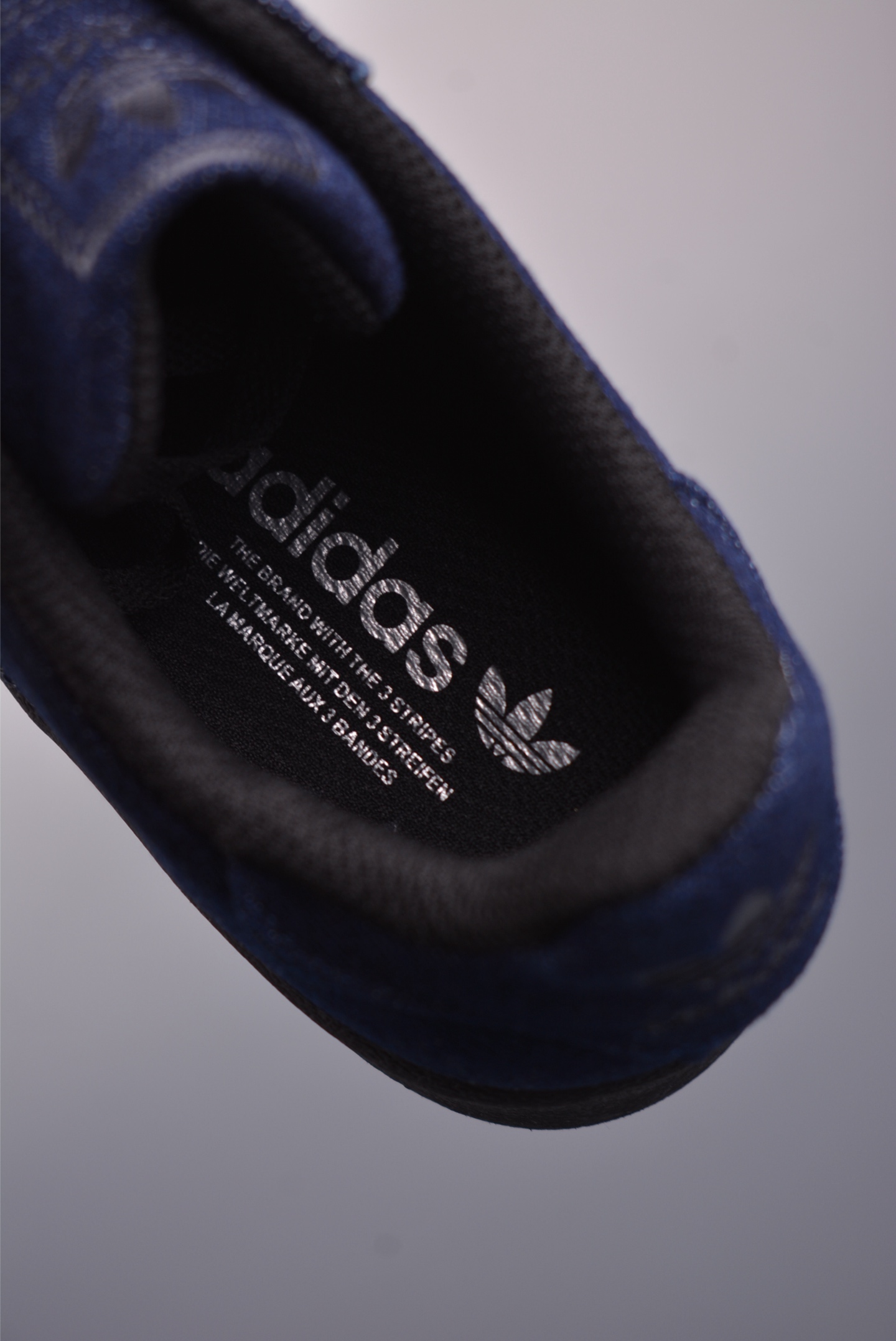 AdidOriginals Superstar 2025全新版本 贝壳头 JS4018-High Quatity Cheap Brand wholesale wholesaler seller Clothes Bags handbags Sneakers Top Fashion Clothing Shoes from China Factory Chinese suppliers best Quality Beautiful Price AdidOriginals Superstar 2025全新版本 贝壳头 JS4018