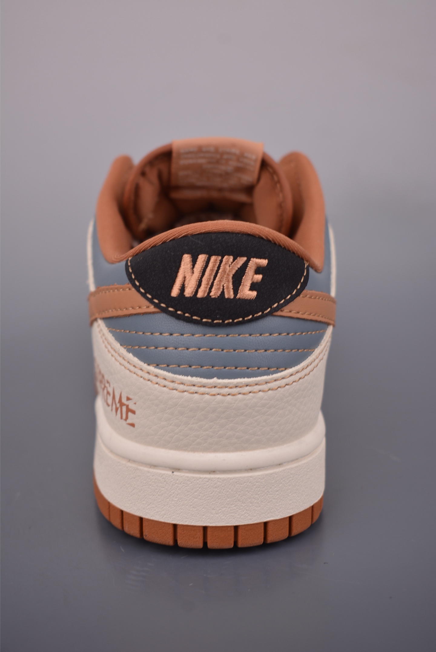 Nike SB Dunk Low Supreme联名 DD1988-006