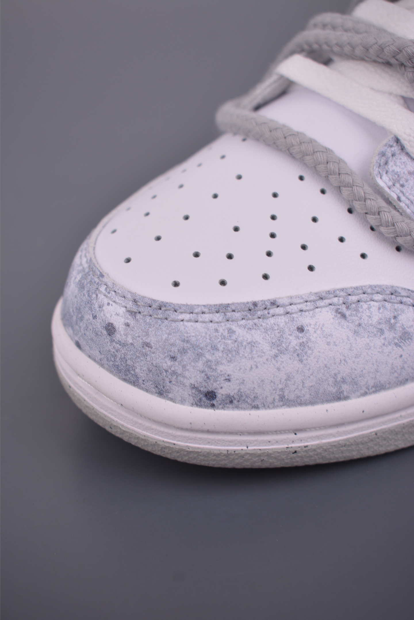 Nike SB Dunk Low 解构绑带 DD1873-113