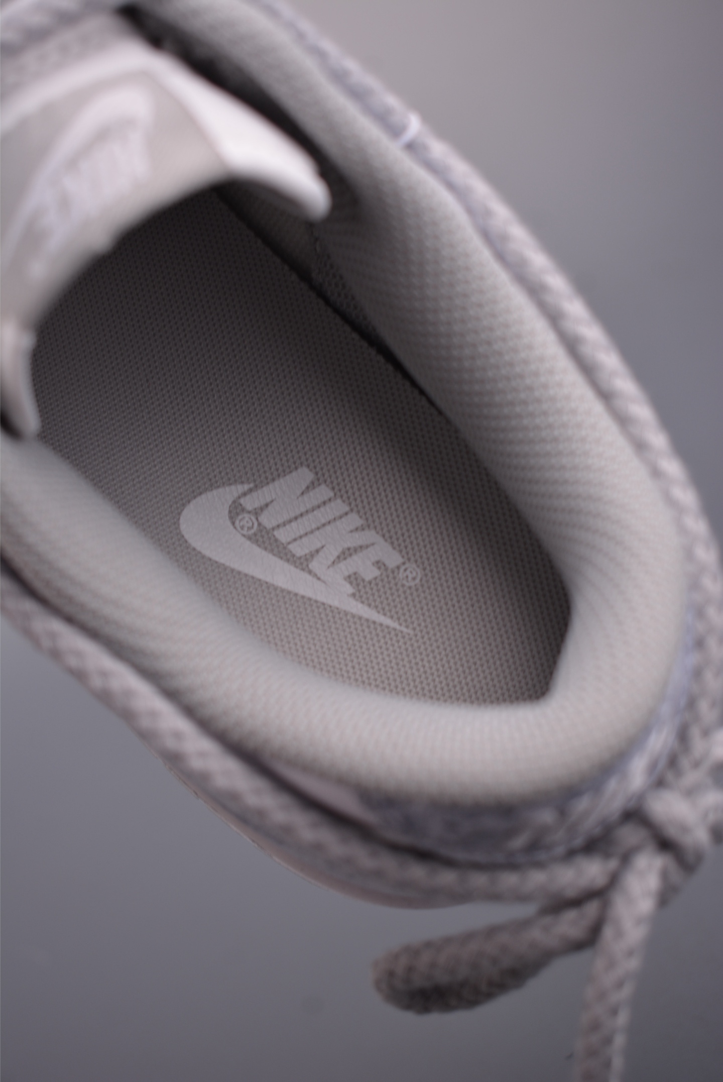 Nike SB Dunk Low 解构绑带 DD1873-113