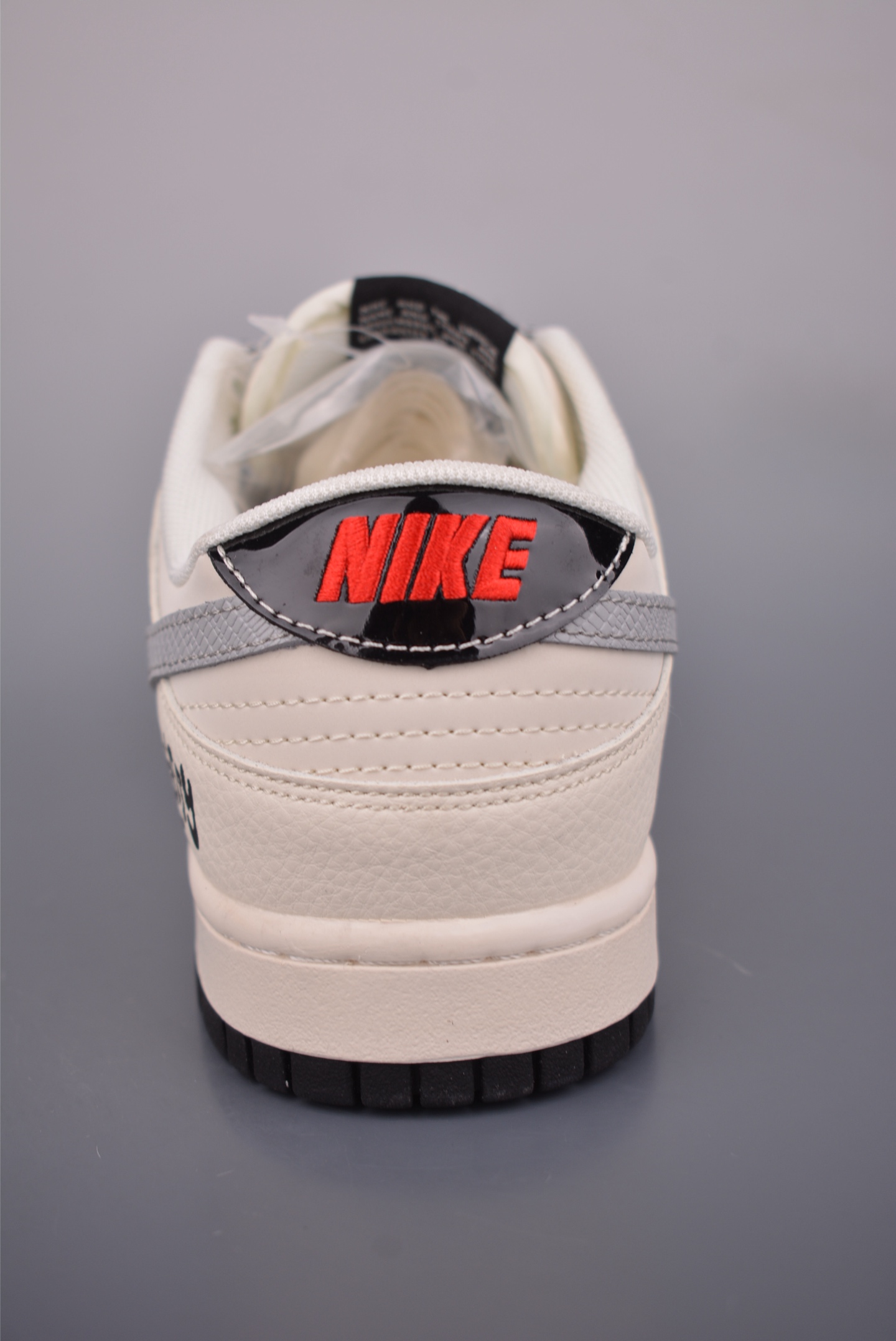 Nike SB Dunk Low Stussy联名 XS6089-632-High Quatity Cheap Brand wholesale wholesaler seller Clothes Bags handbags Sneakers Top Fashion Clothing Shoes from China Factory Chinese suppliers best Quality Beautiful Price Nike SB Dunk Low Stussy联名 XS6089-632
