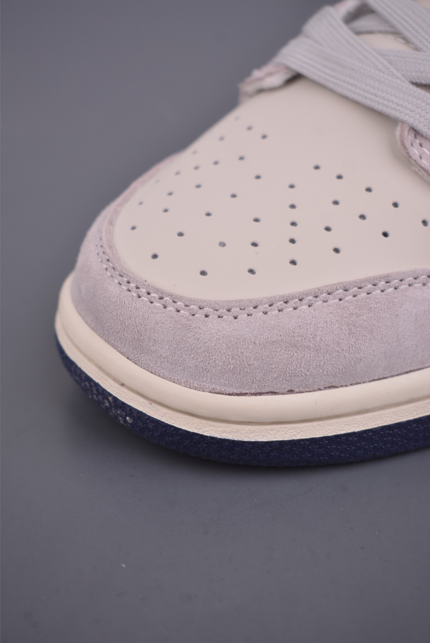 280 Nike SB Dunk Low LV联名 DN3168-005