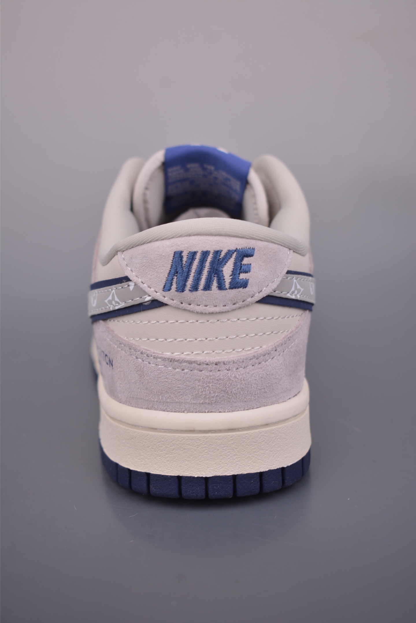280 Nike SB Dunk Low LV联名 DN3168-005