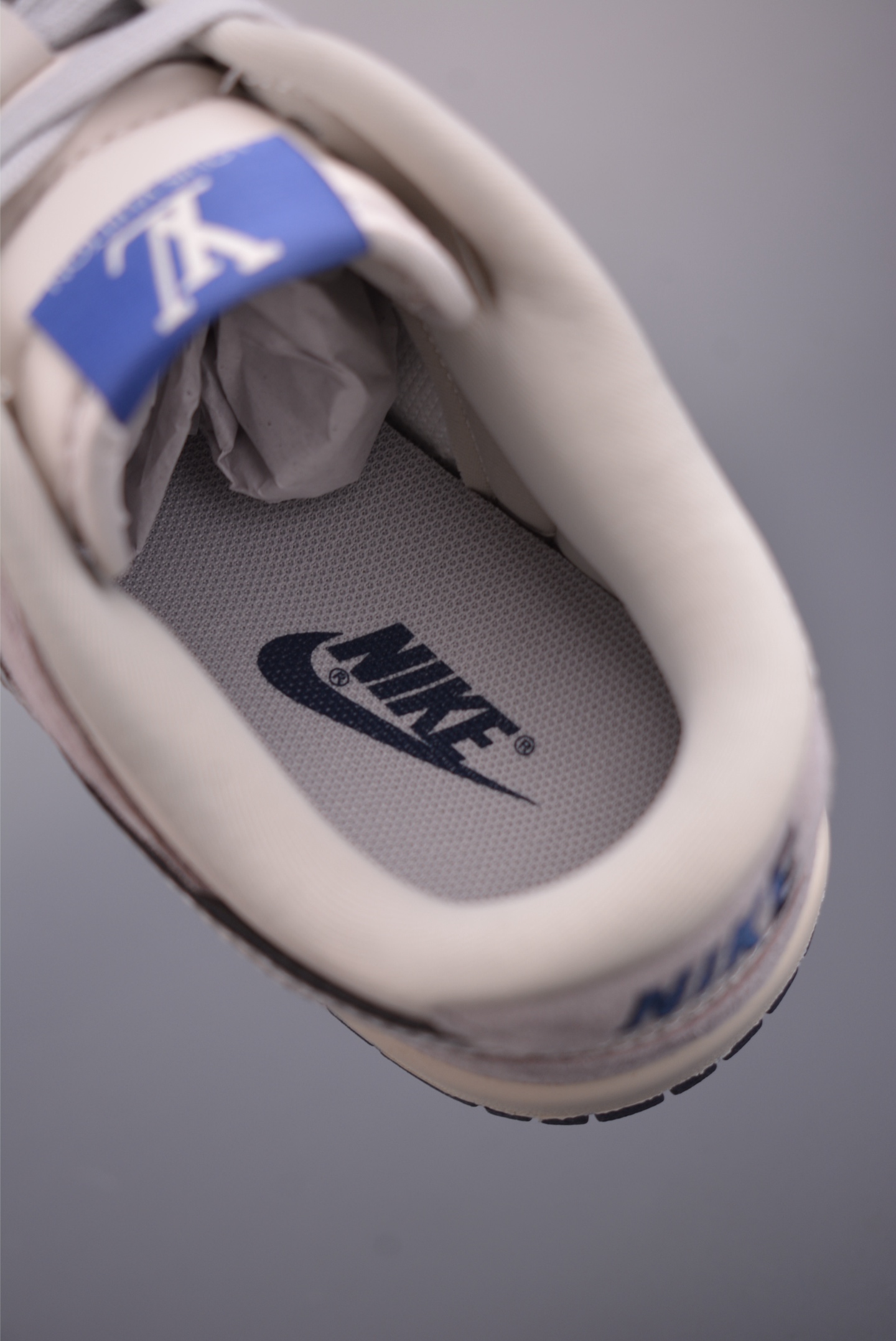 280 Nike SB Dunk Low LV联名 DN3168-005