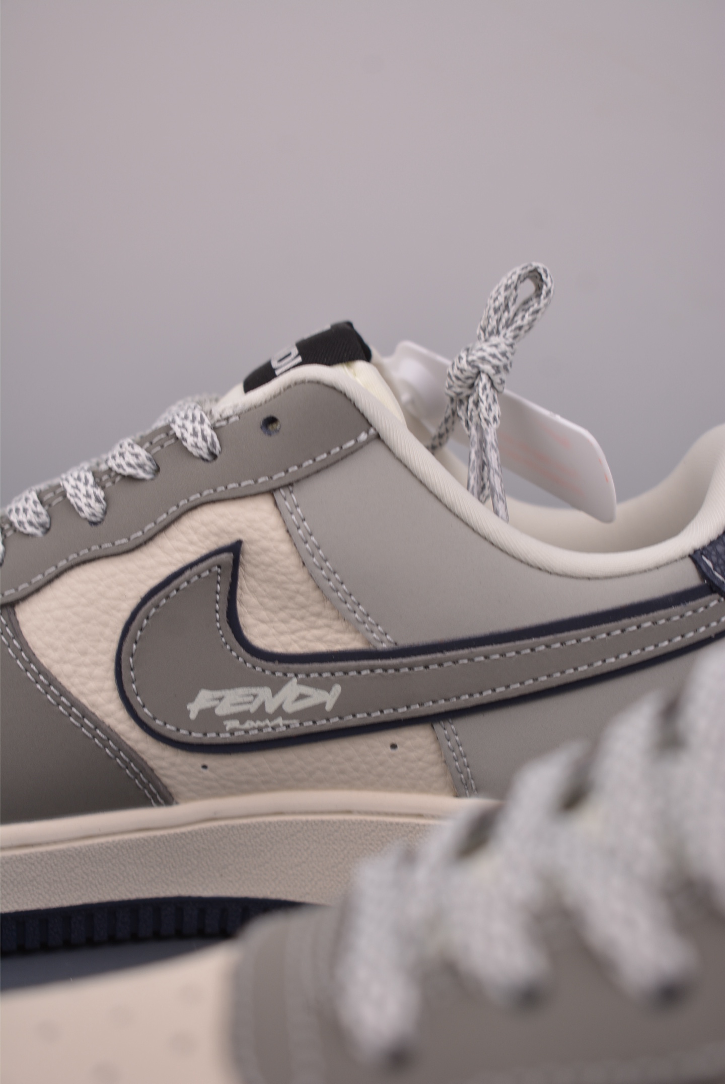 260 Nike Air Force 1 Low FENDI联名 DF0188-110