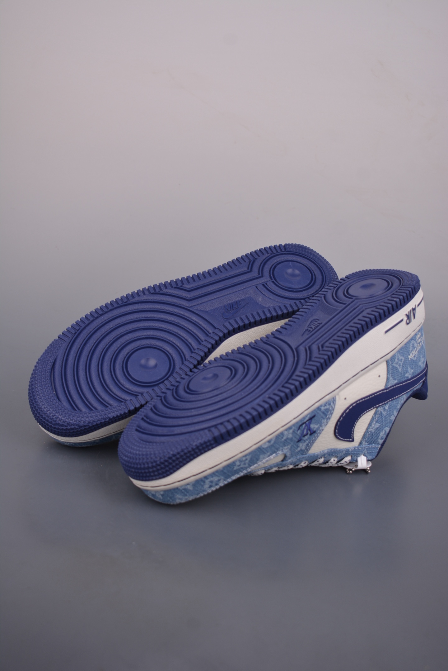 260 Nike Air Force 1 Low LV联名 NH0601-578