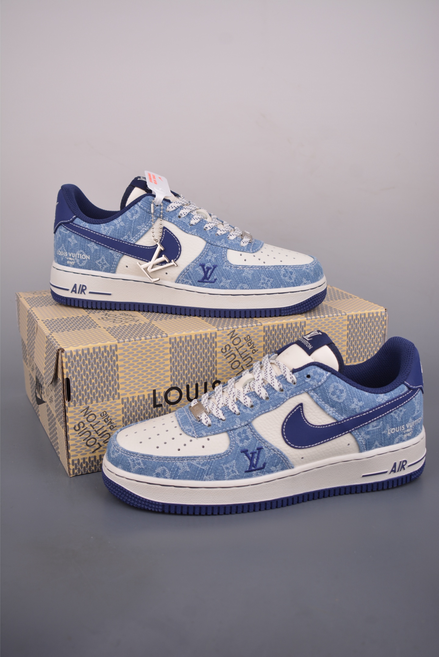 260 Nike Air Force 1 Low LV联名 NH0601-578