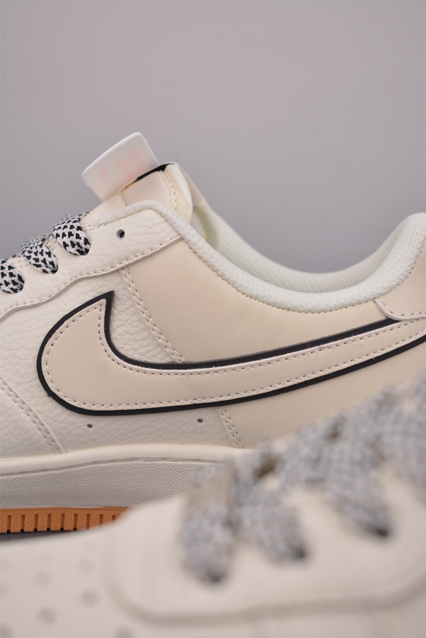 260 Nike Air Force 1 Low 米黑 CS5288-056