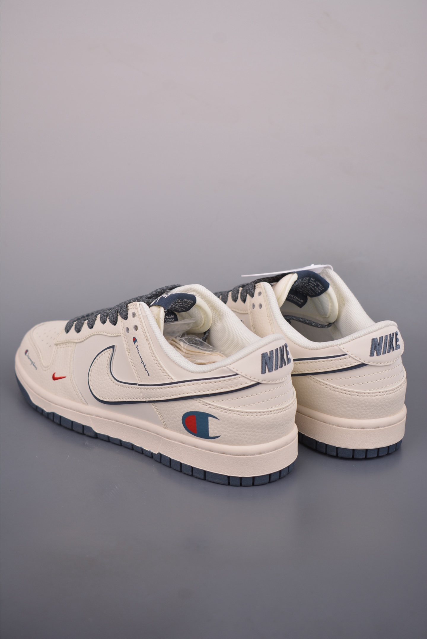 Nike SB Dunk Low 冠军联名 JP1628-026